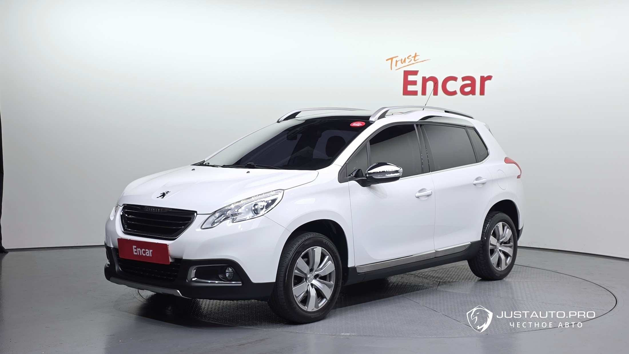 Автомобиль Peugeot 2008