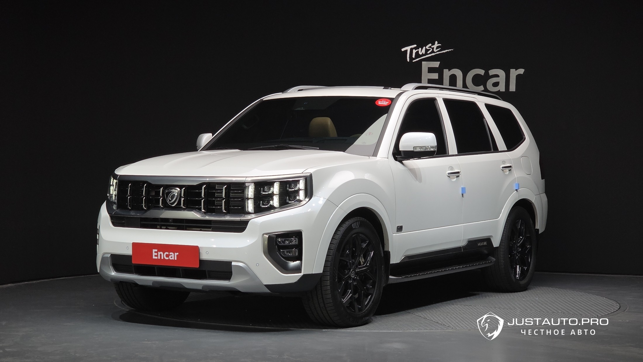 Автомобиль Kia Mohave