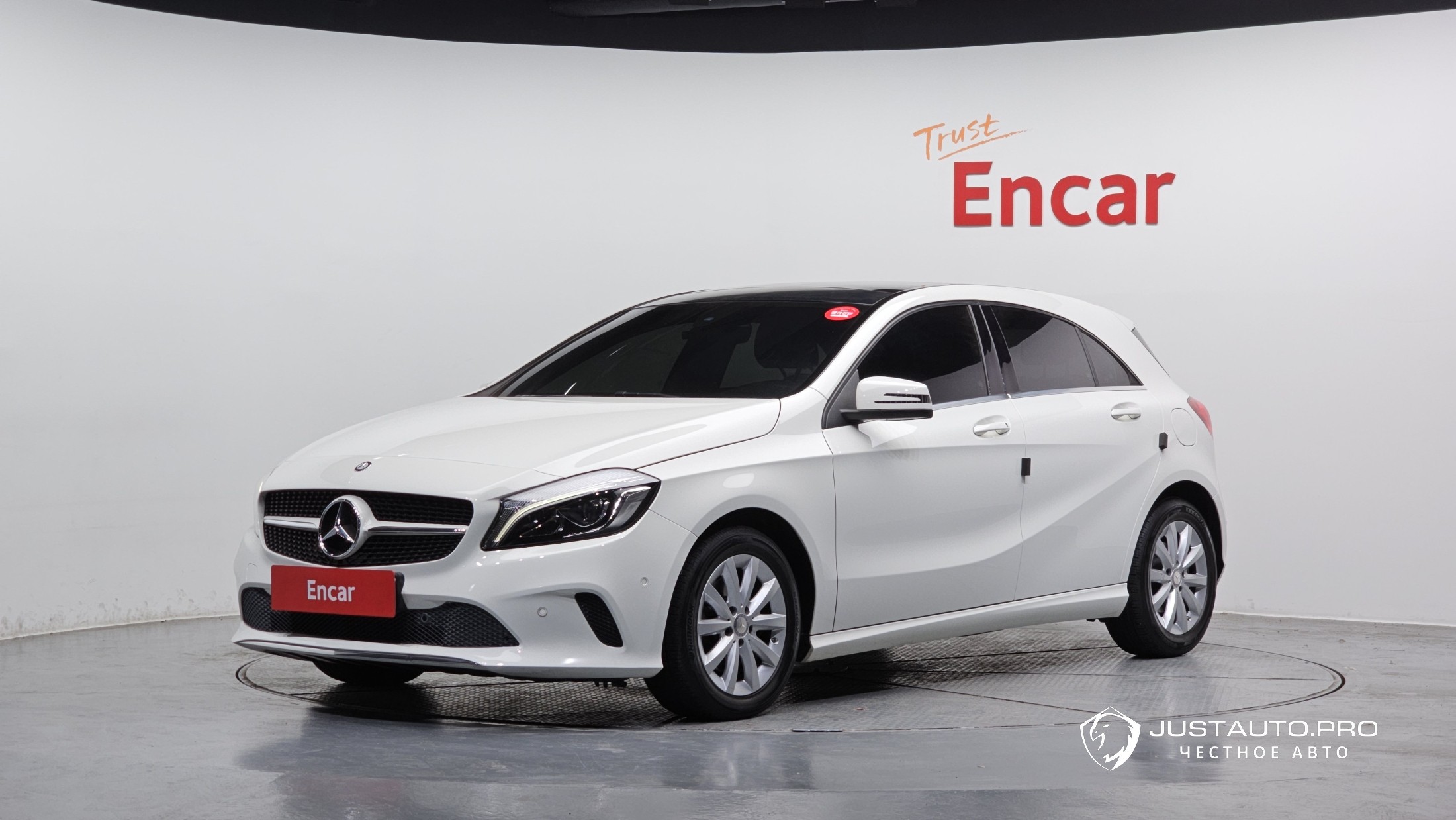 Автомобиль Mercedes-Benz A-Class