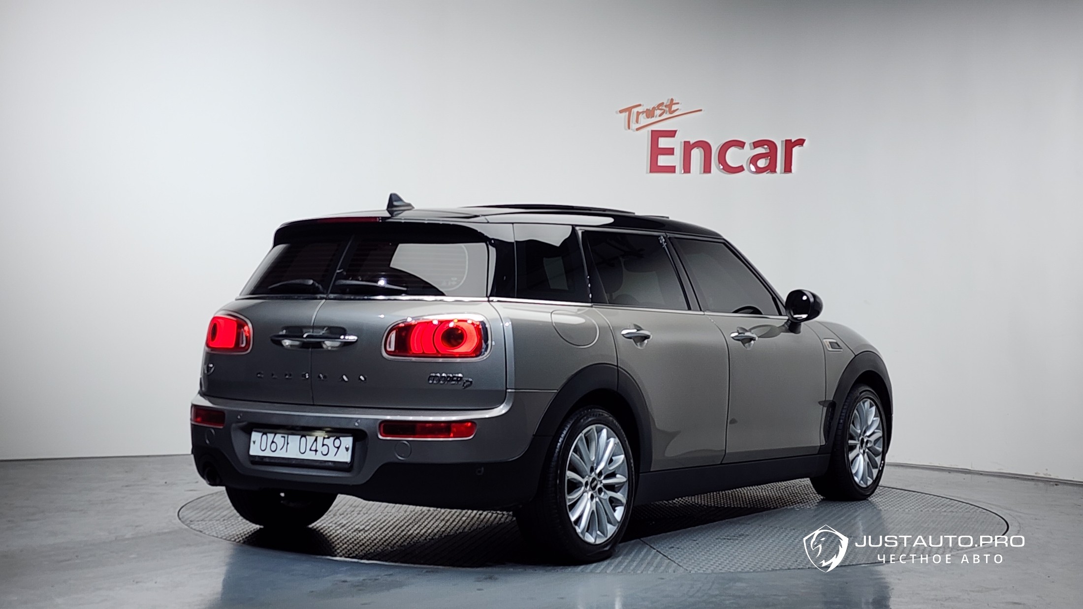 Автомобиль Mini Clubman