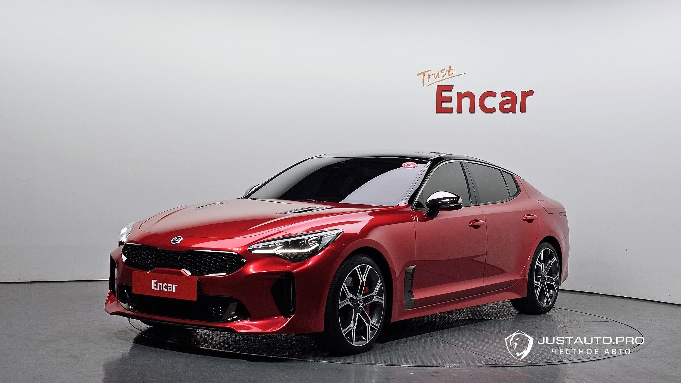 Автомобиль Kia Stinger