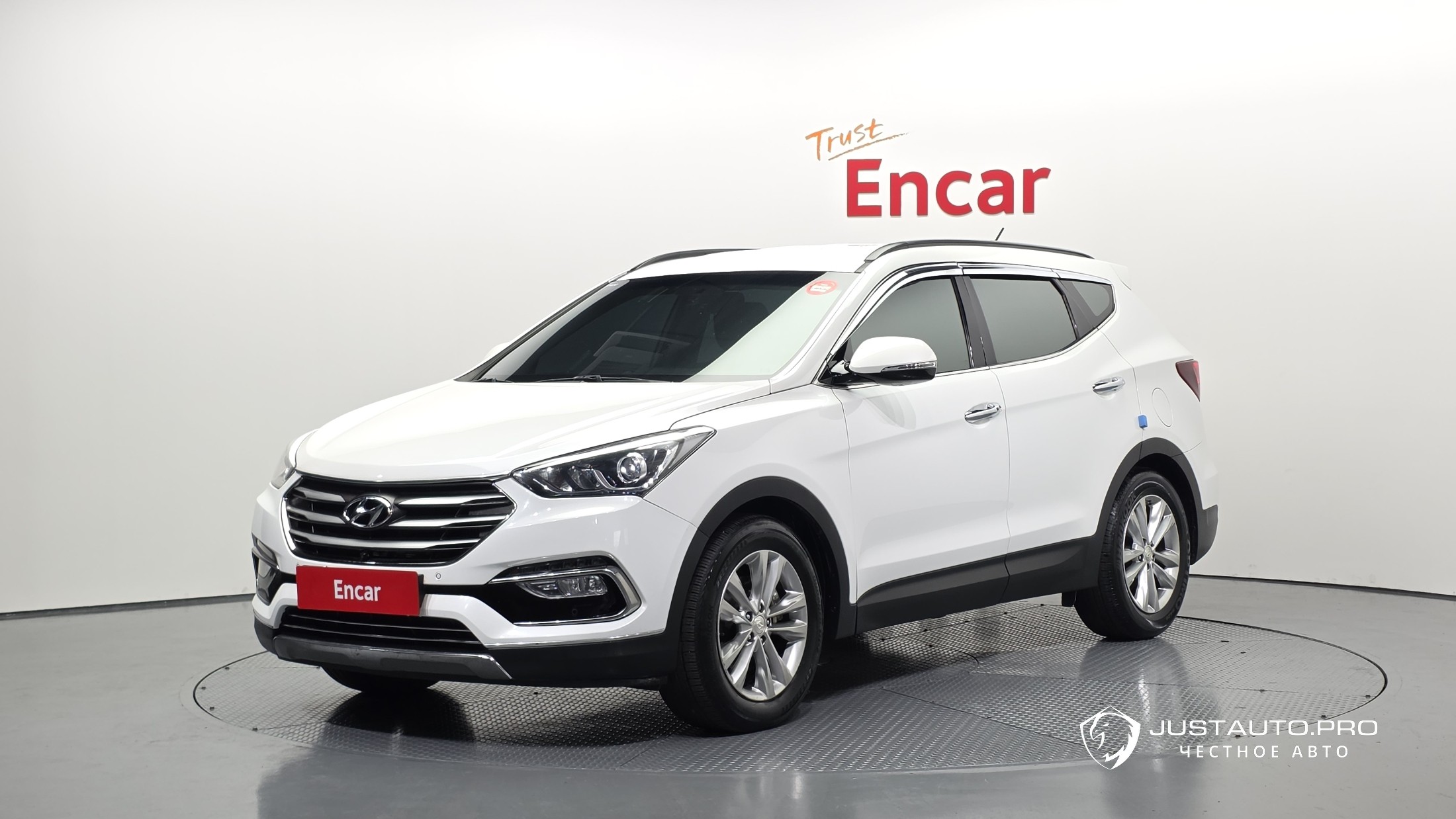 Автомобиль Hyundai Santafe