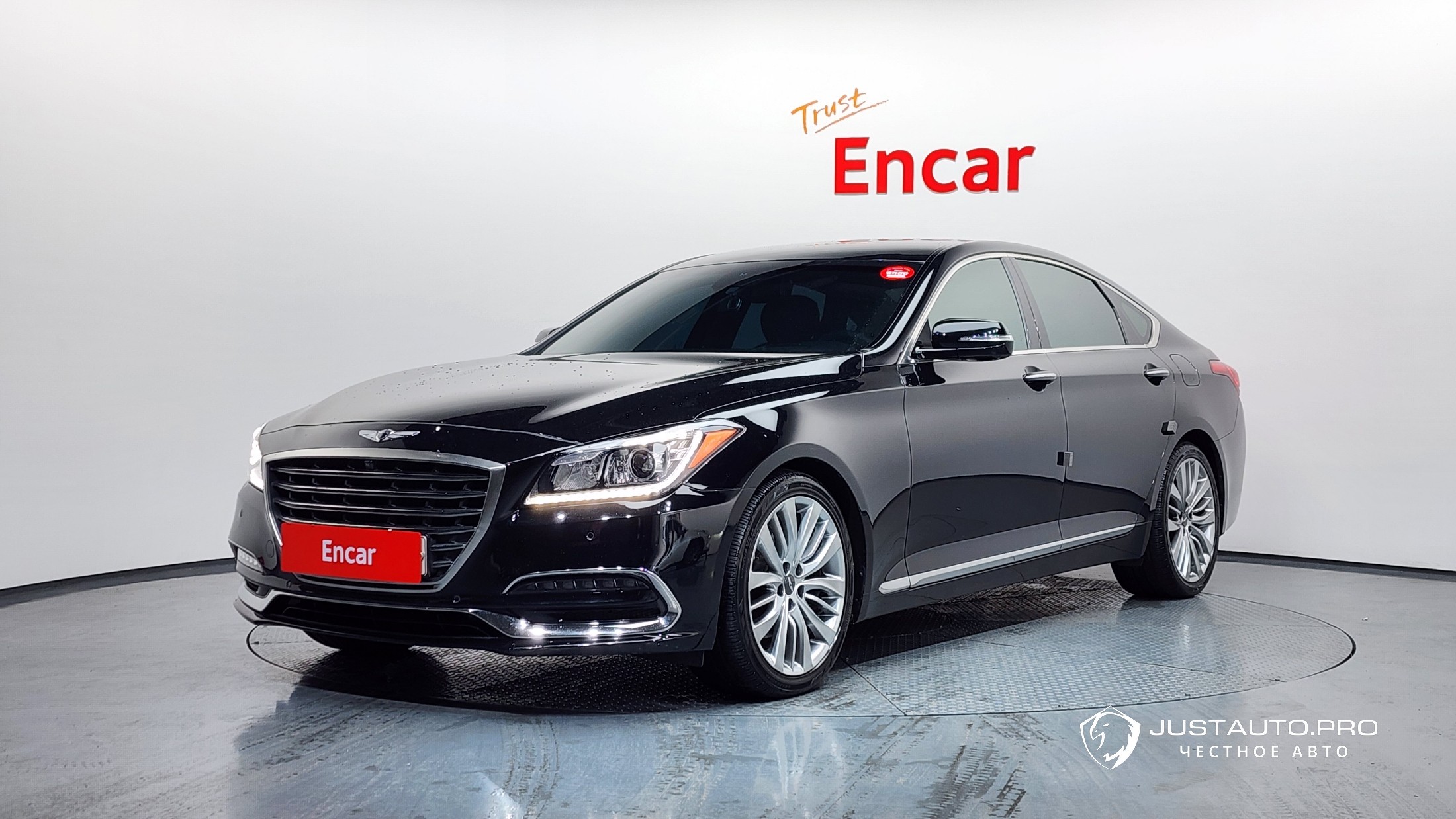 Автомобиль Genesis G80