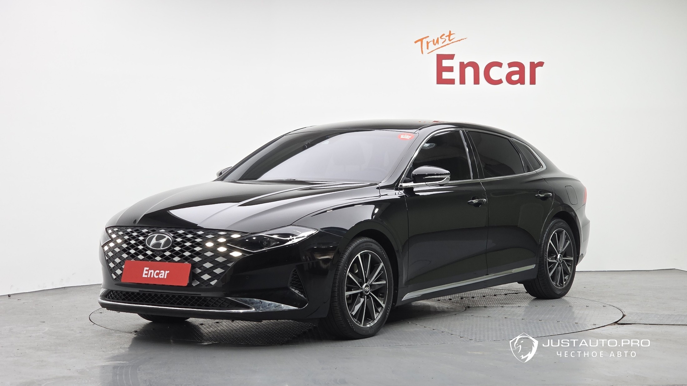 Автомобиль Hyundai Grandeur