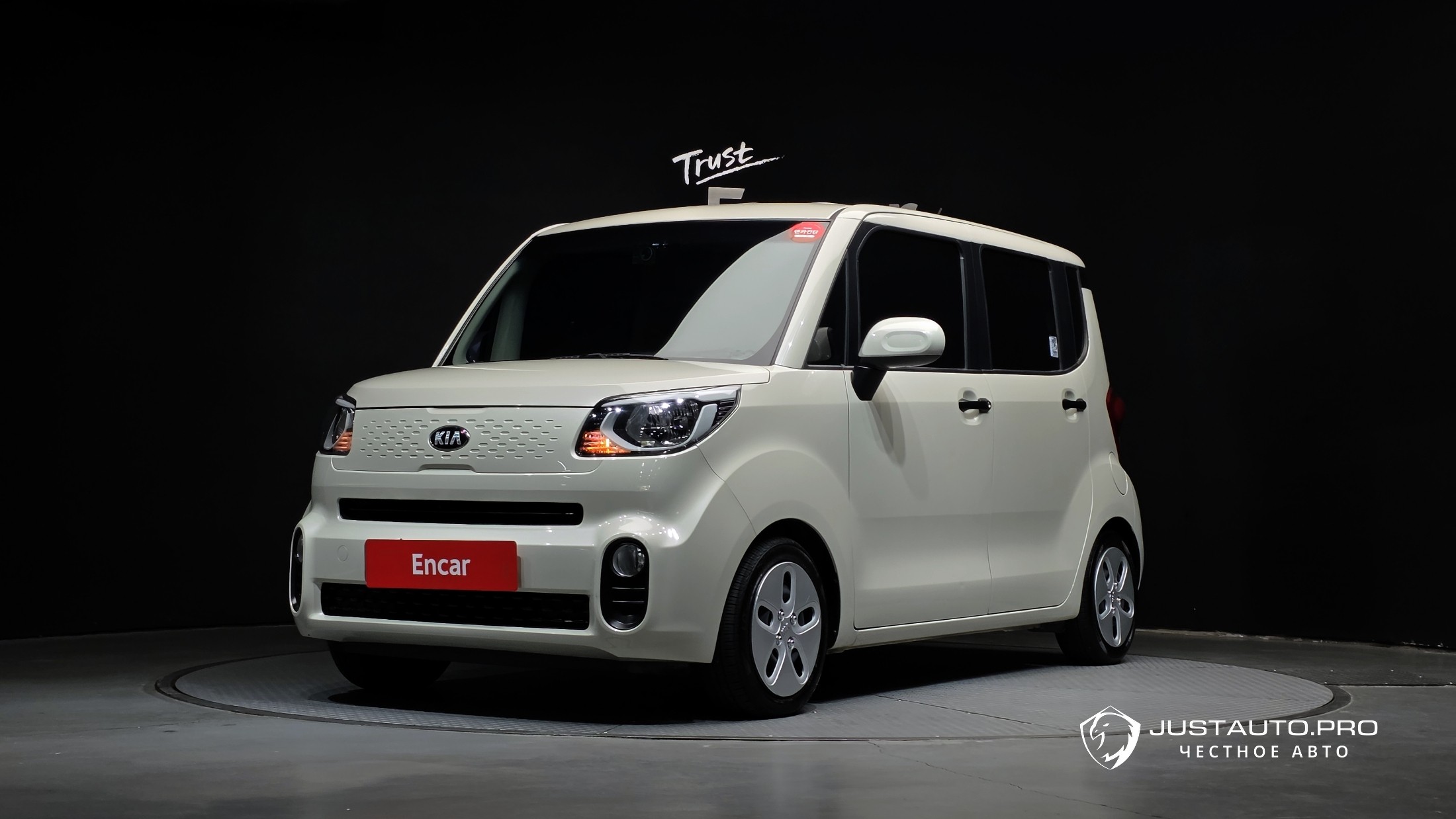 Автомобиль Kia RAY