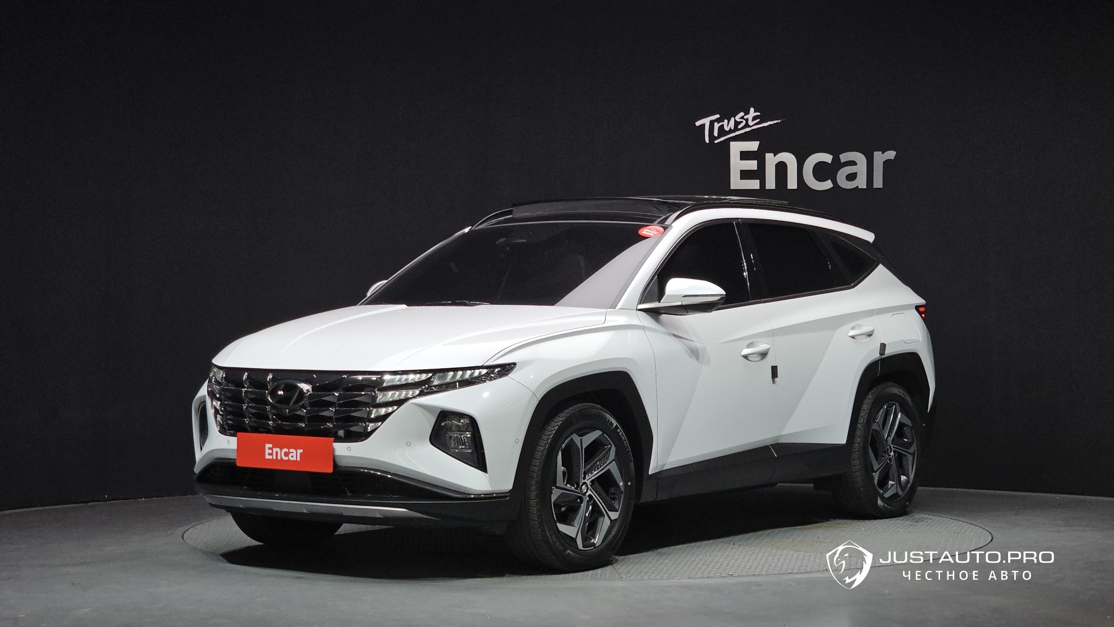 Автомобиль Hyundai Tucson