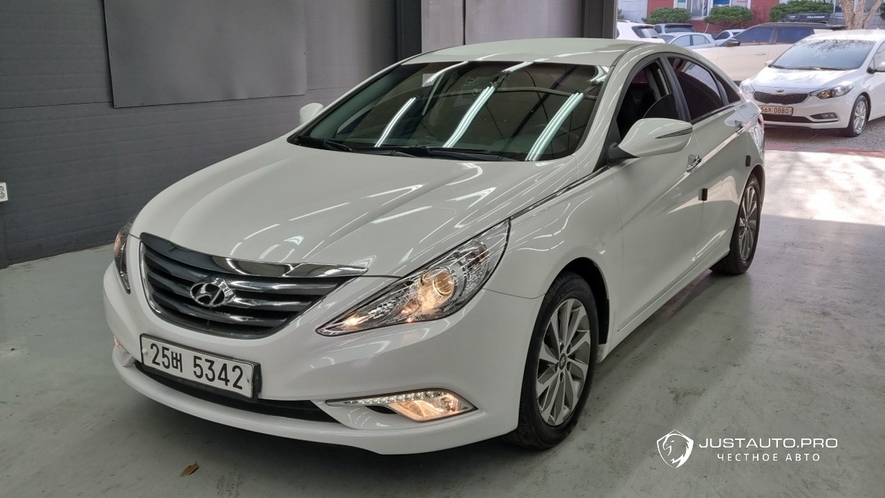 Автомобиль Hyundai Sonata