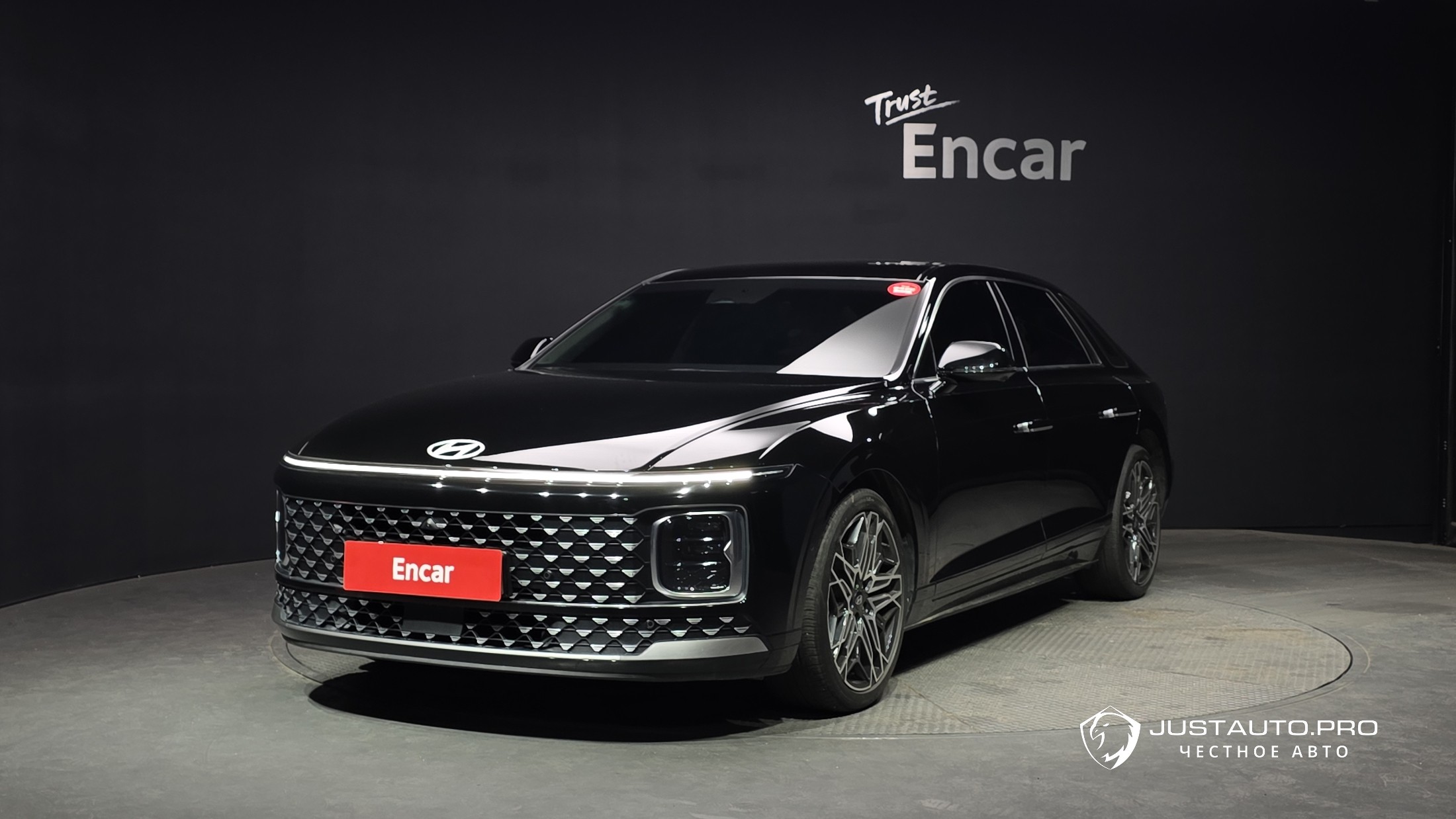 Автомобиль Hyundai Grandeur