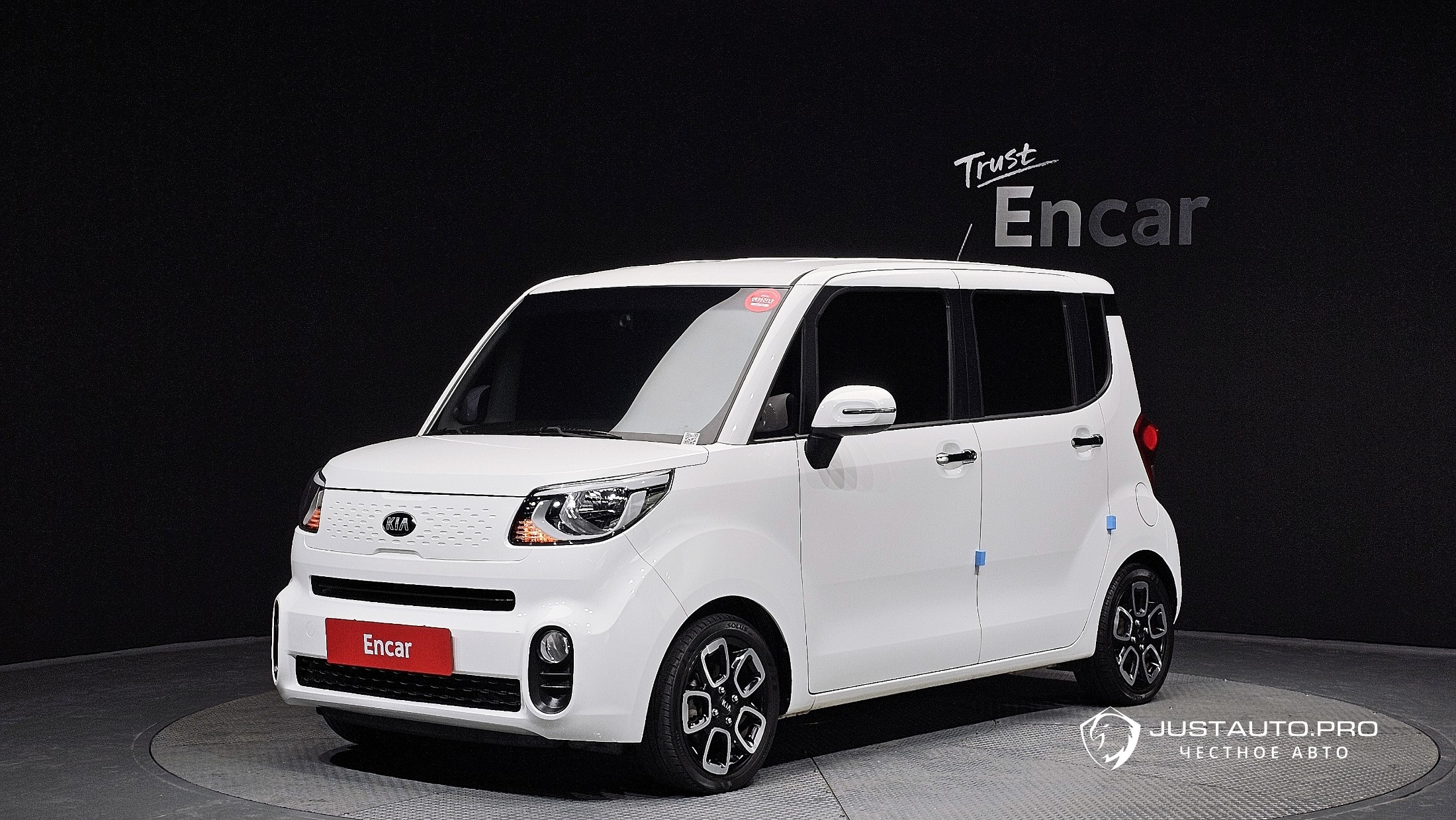 Автомобиль Kia RAY