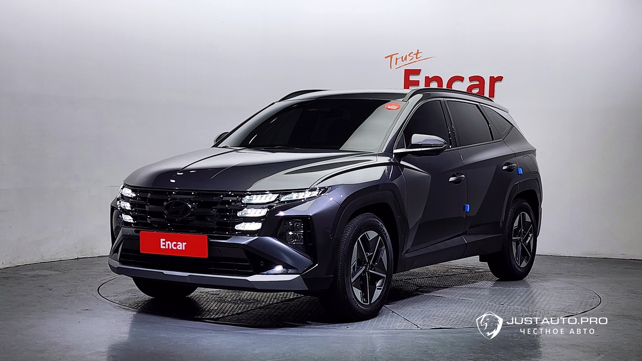 Автомобиль Hyundai Tucson