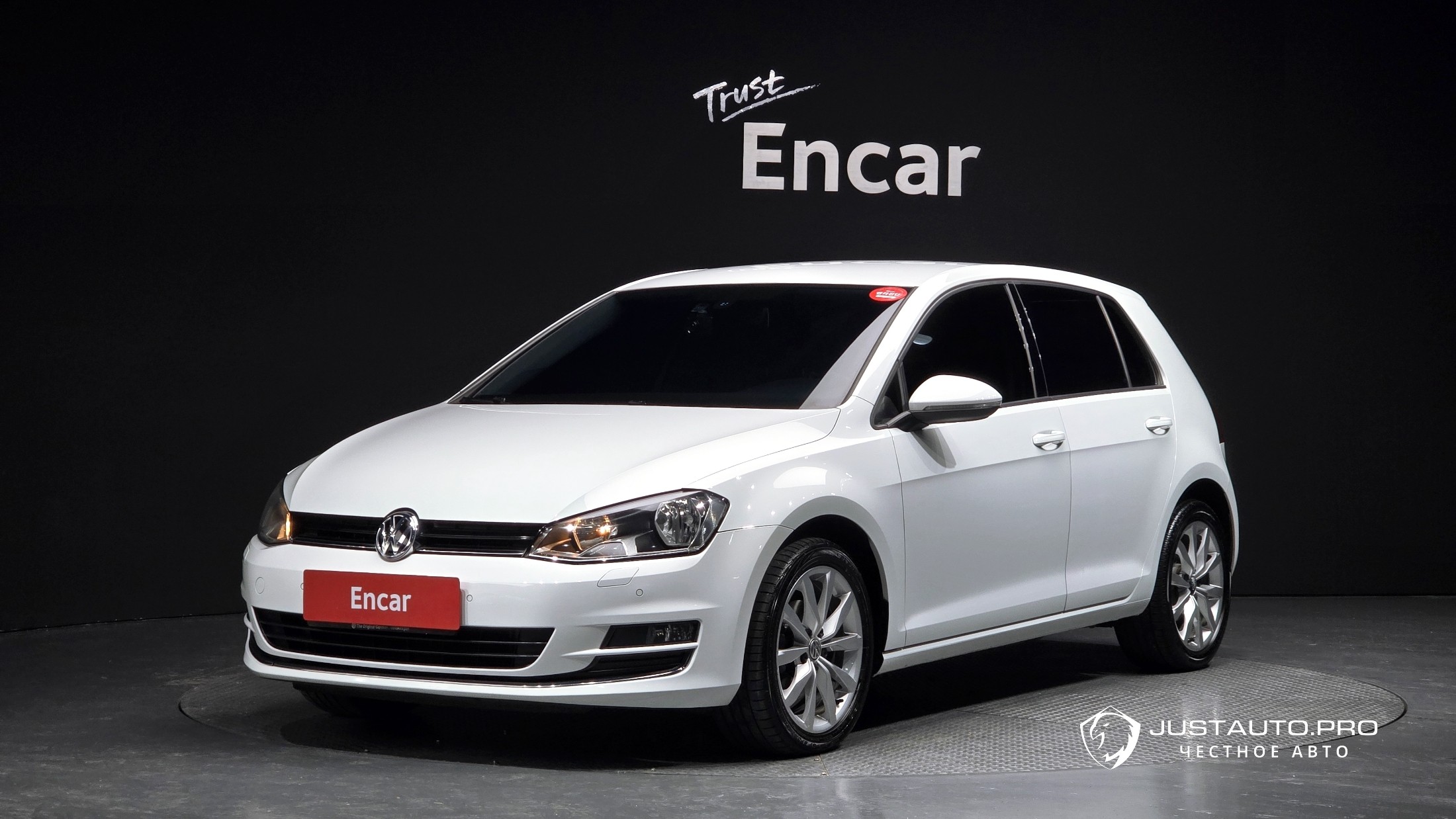 Автомобиль Volkswagen Golf