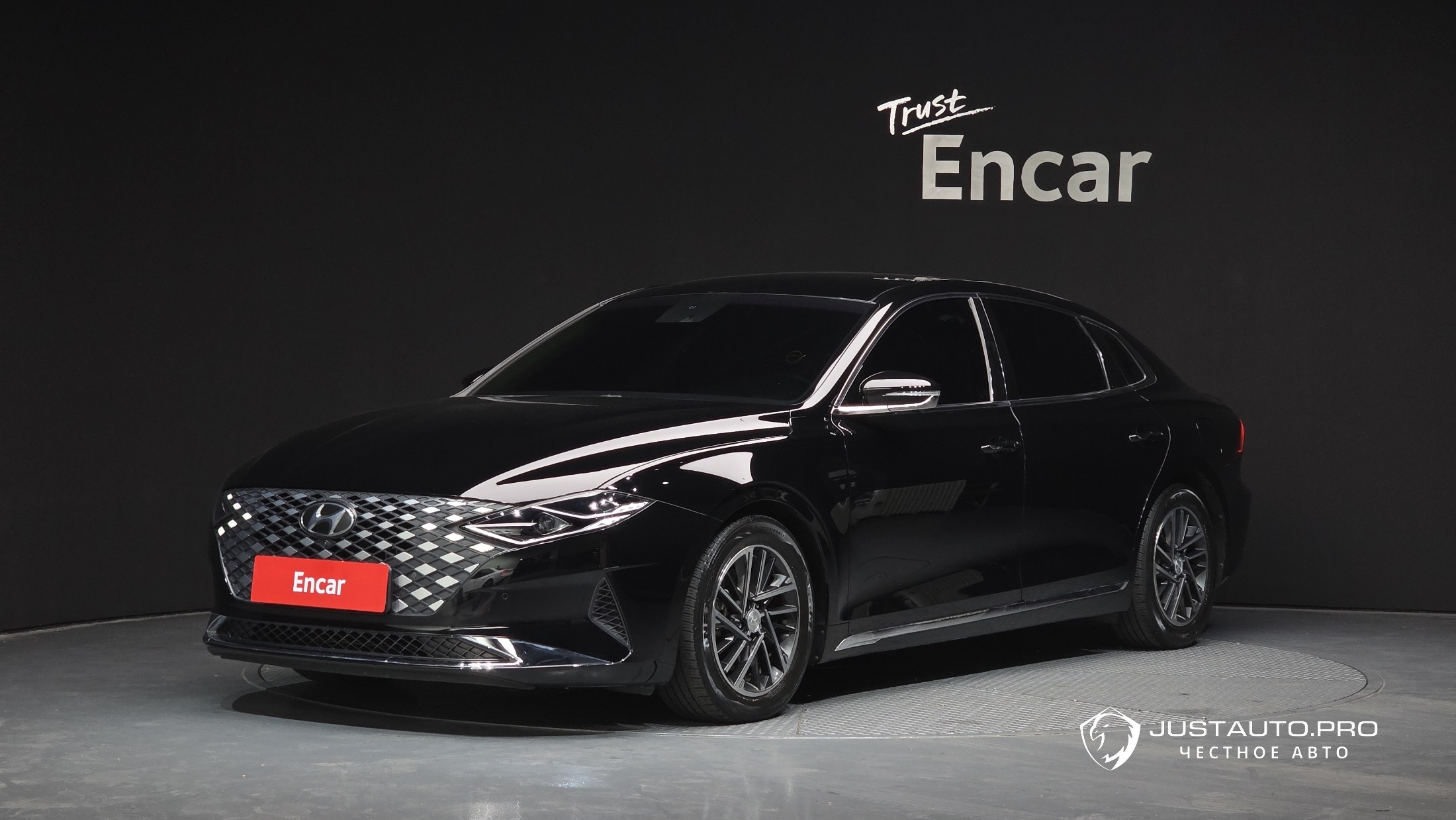 Автомобиль Hyundai Grandeur