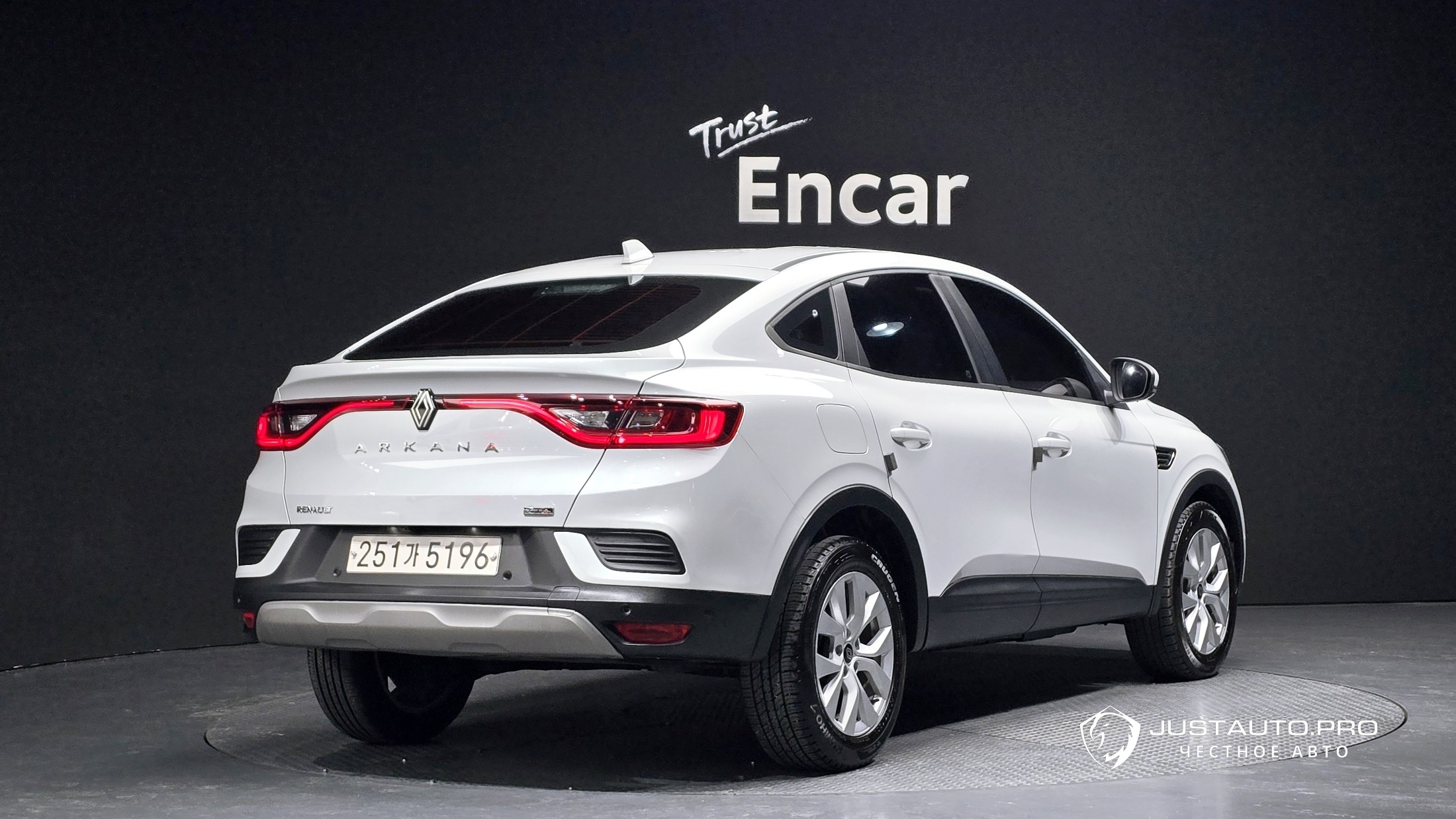 Автомобиль Renault-KoreaSamsung XM3