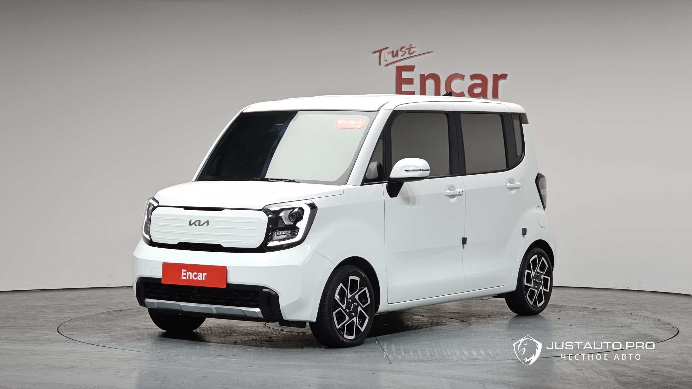 Автомобиль Kia RAY