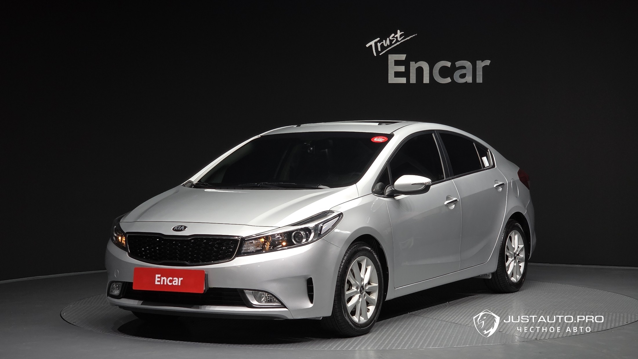 Автомобиль Kia K3