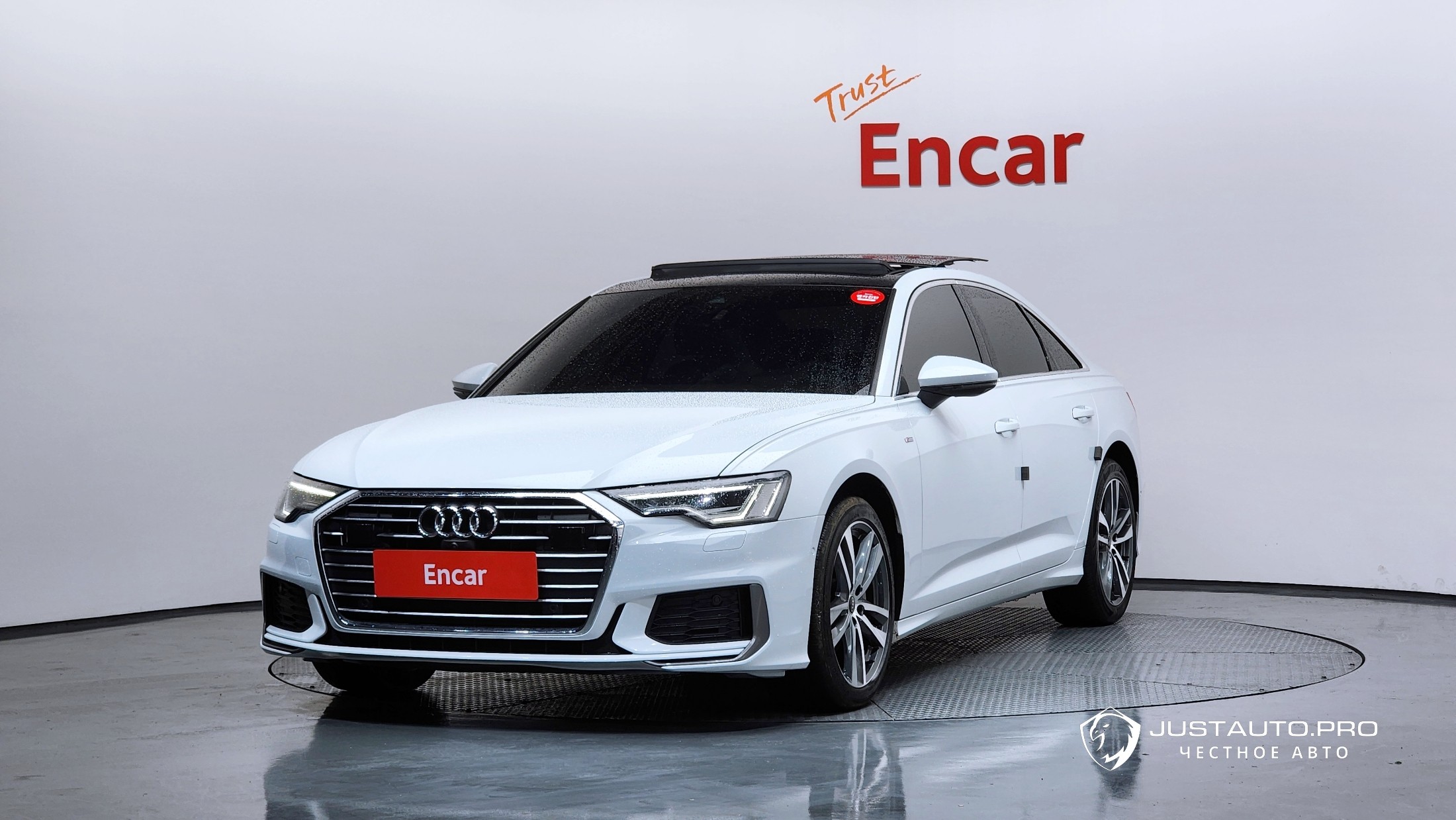 Автомобиль Audi A6