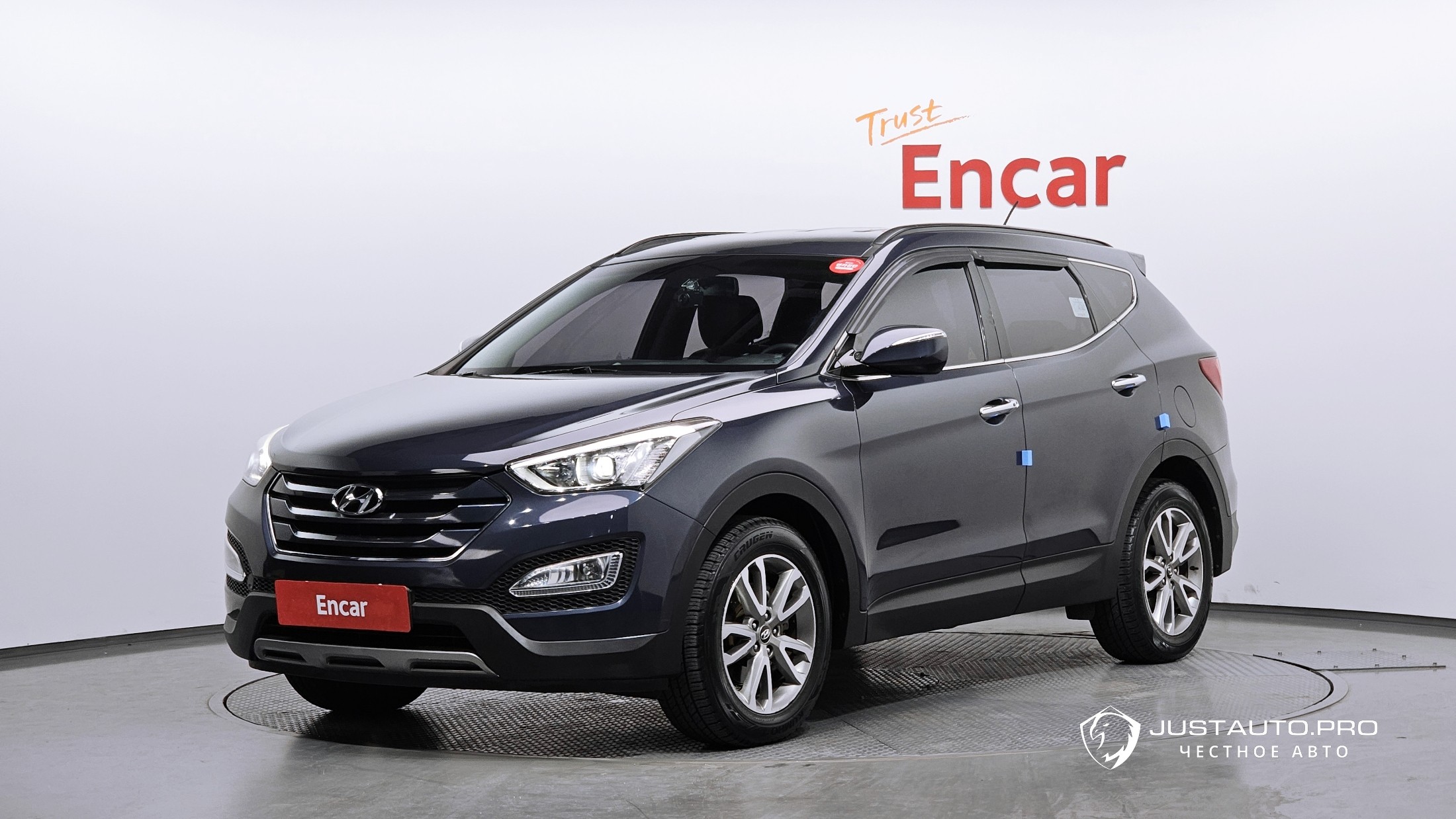 Автомобиль Hyundai Santafe