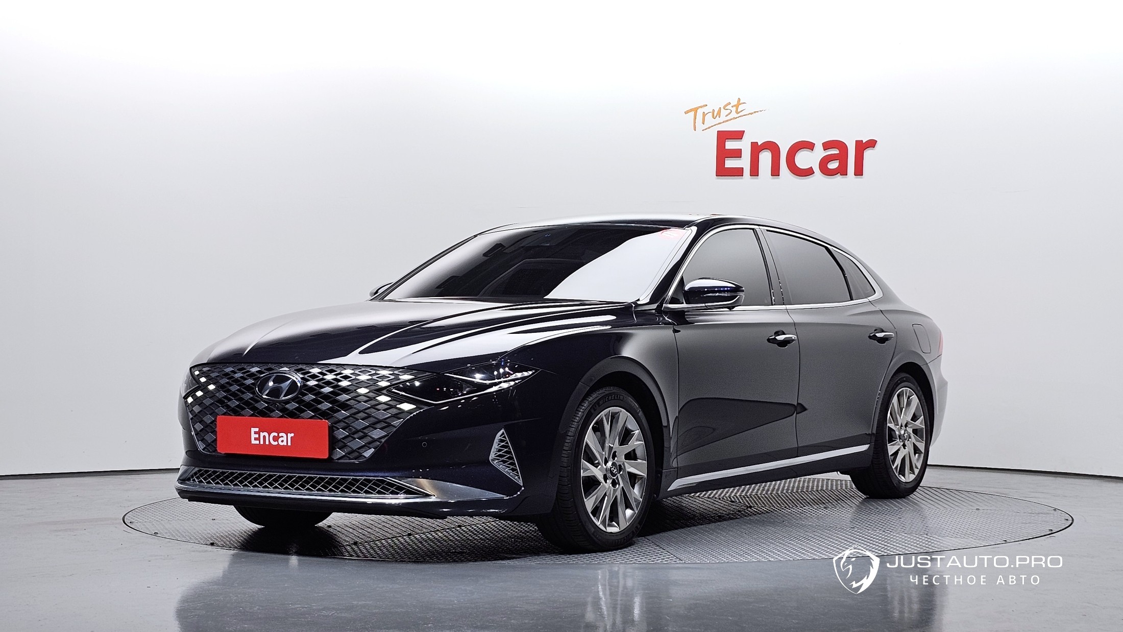 Автомобиль Hyundai Grandeur
