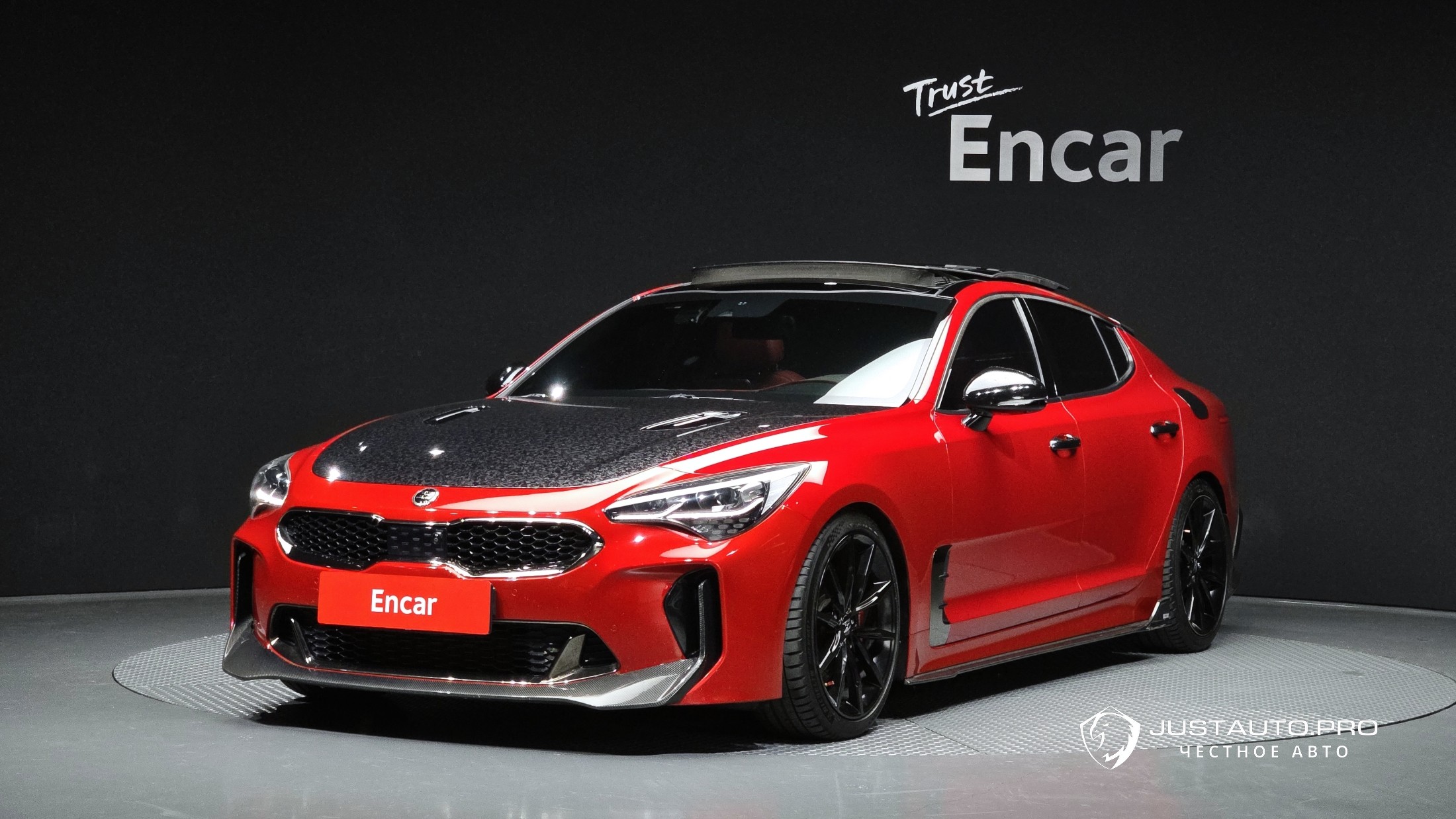 Автомобиль Kia Stinger