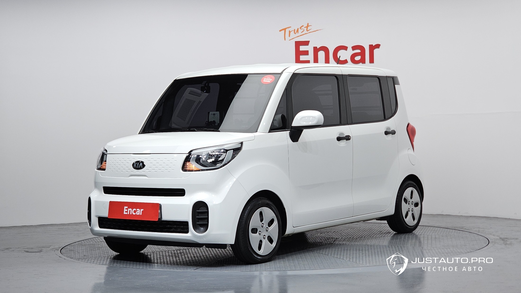 Автомобиль Kia RAY