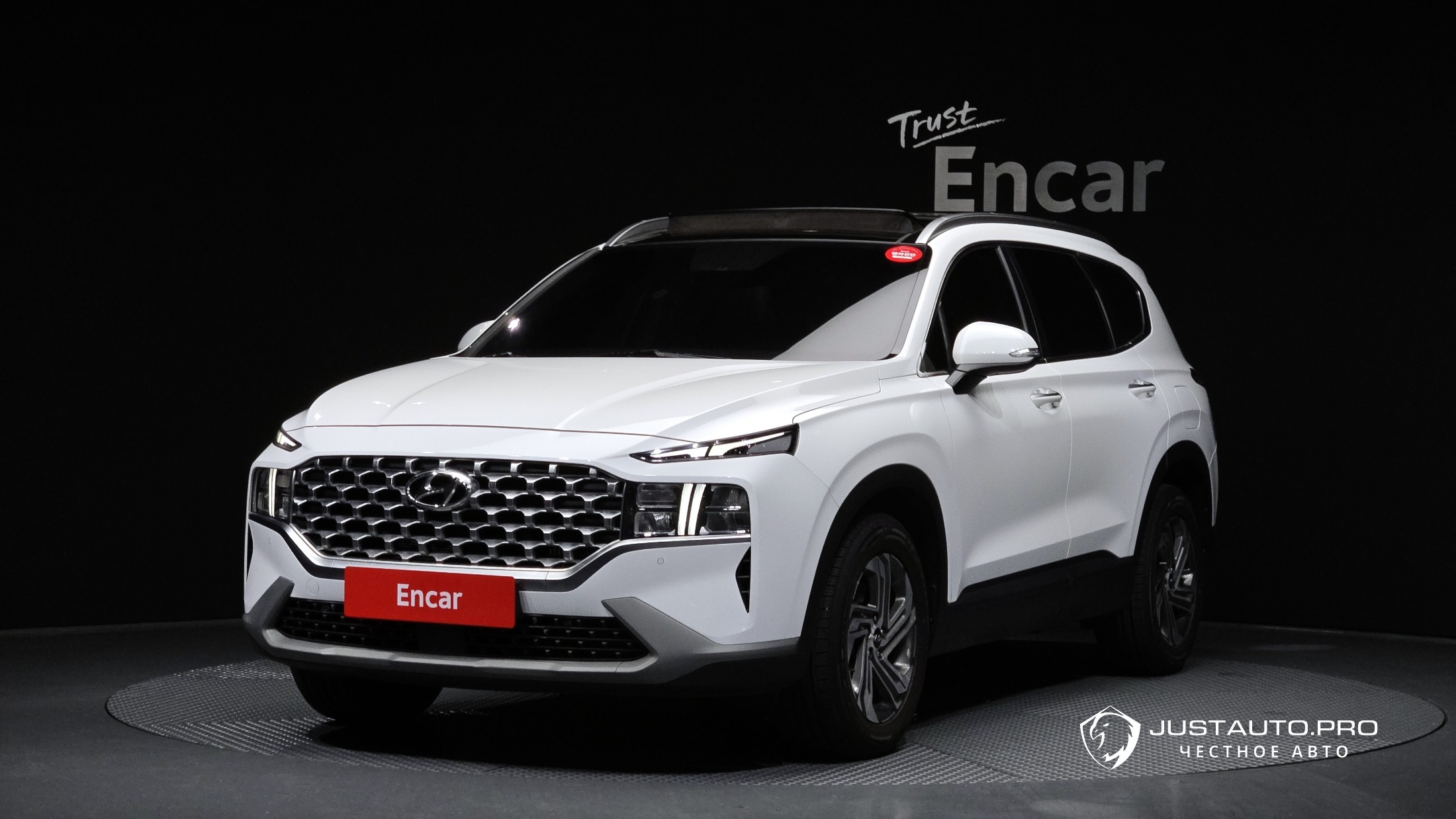 Автомобиль Hyundai Santafe