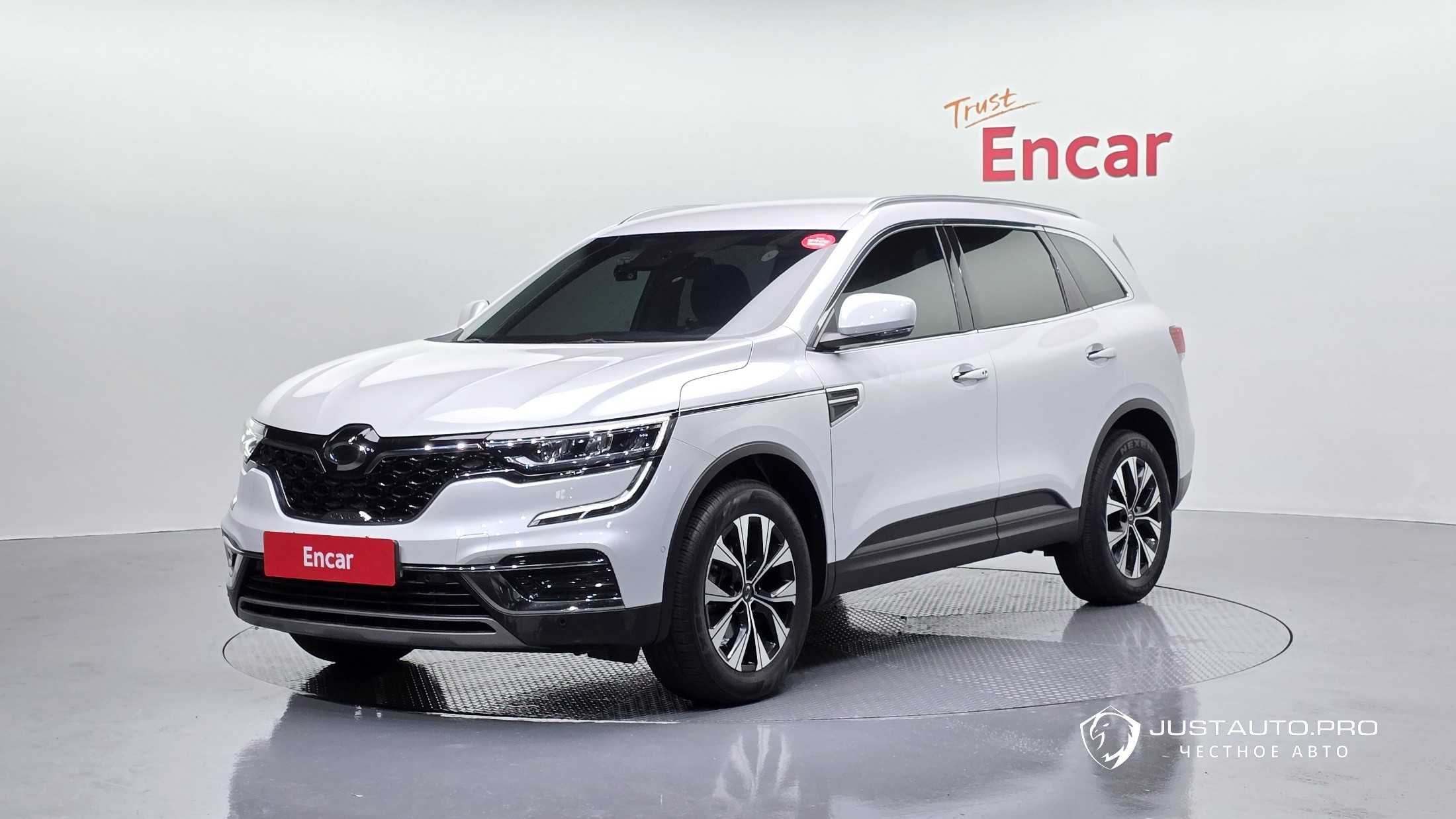 Автомобиль Renault-KoreaSamsung QM6