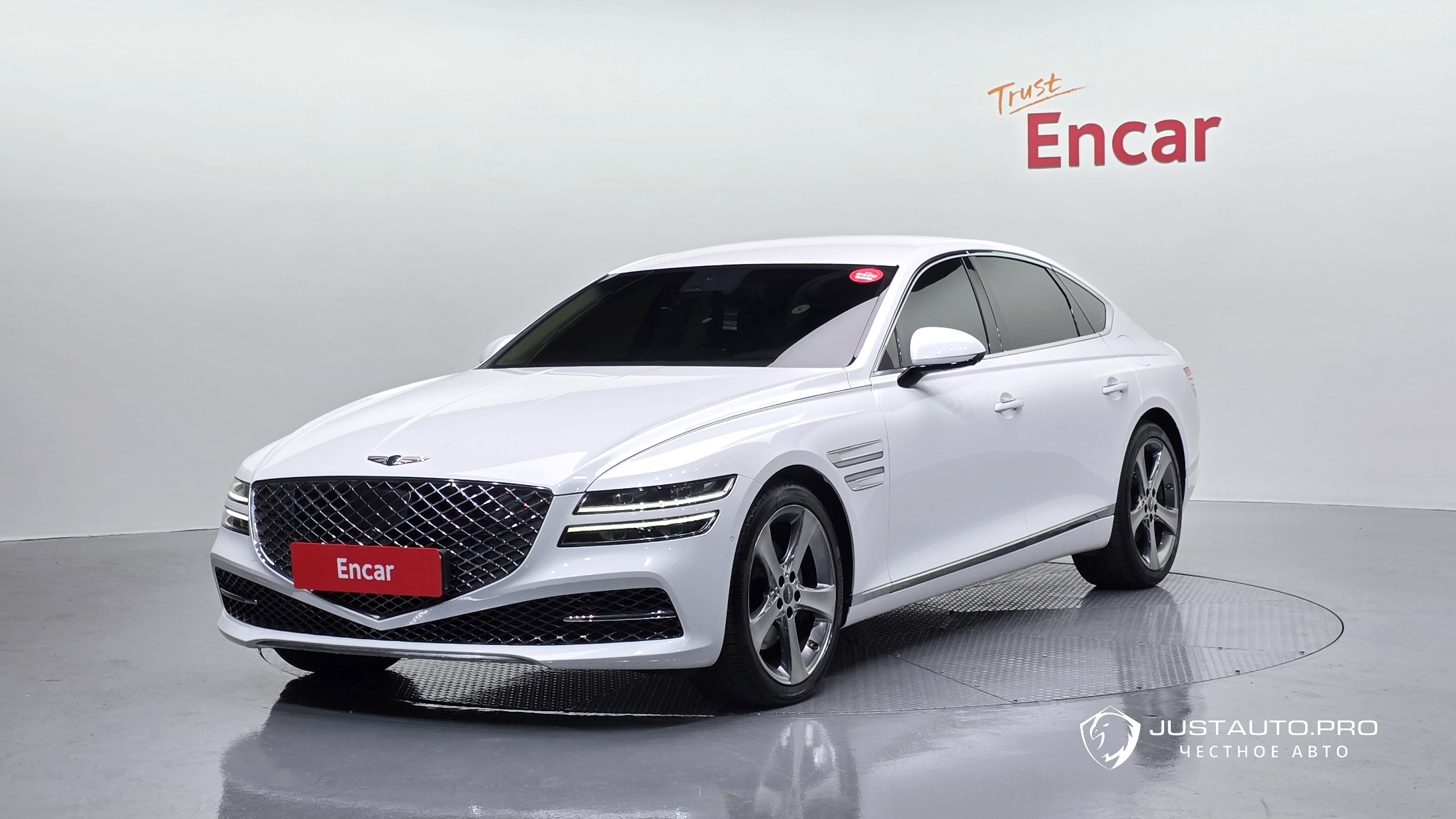 Автомобиль Genesis G80