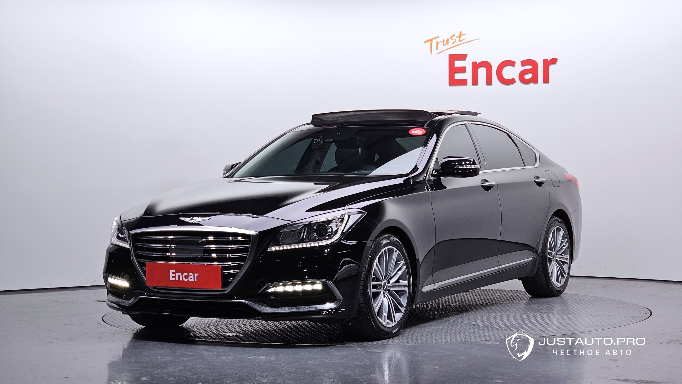 Автомобиль Genesis G80