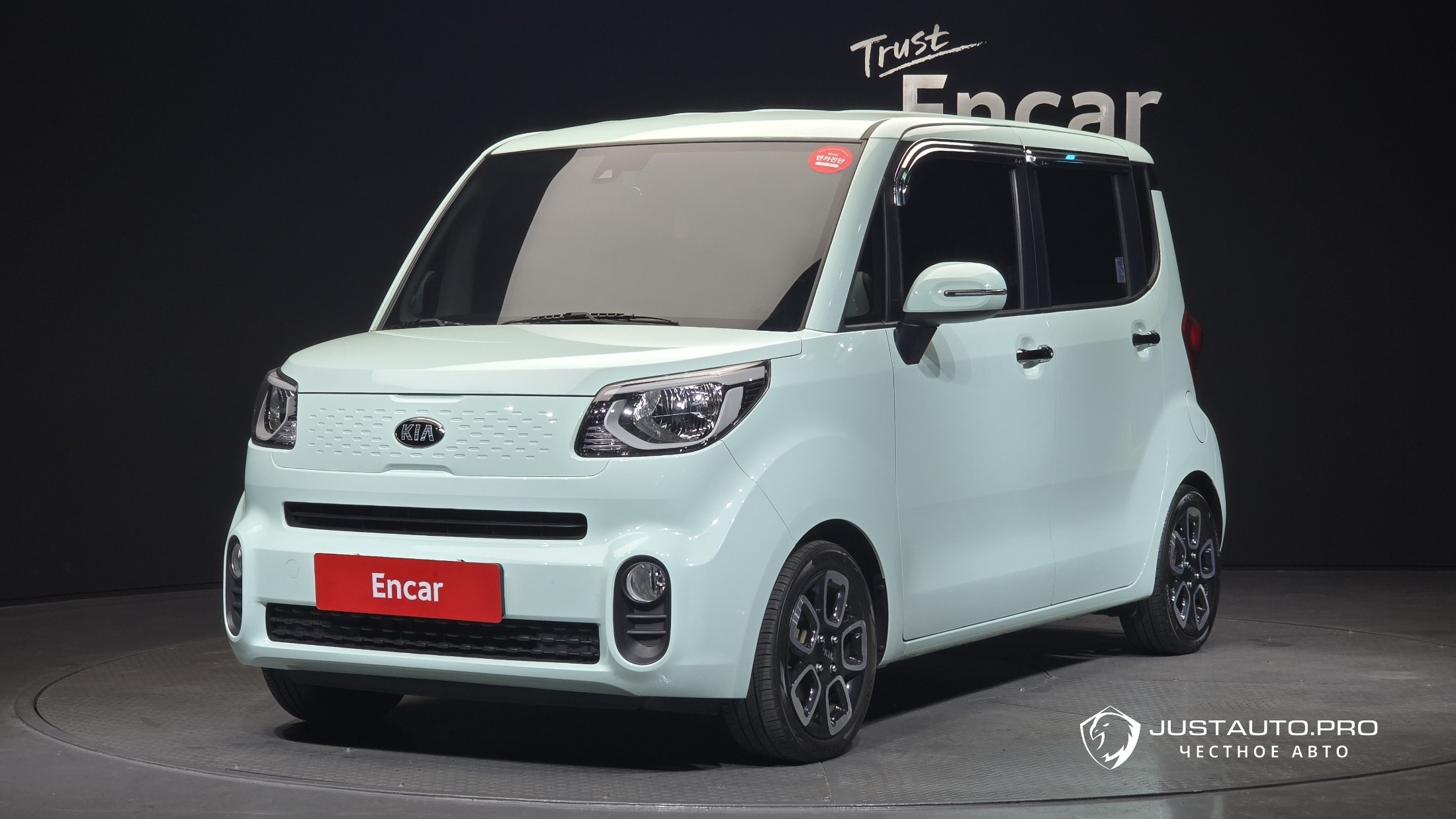 Автомобиль Kia RAY