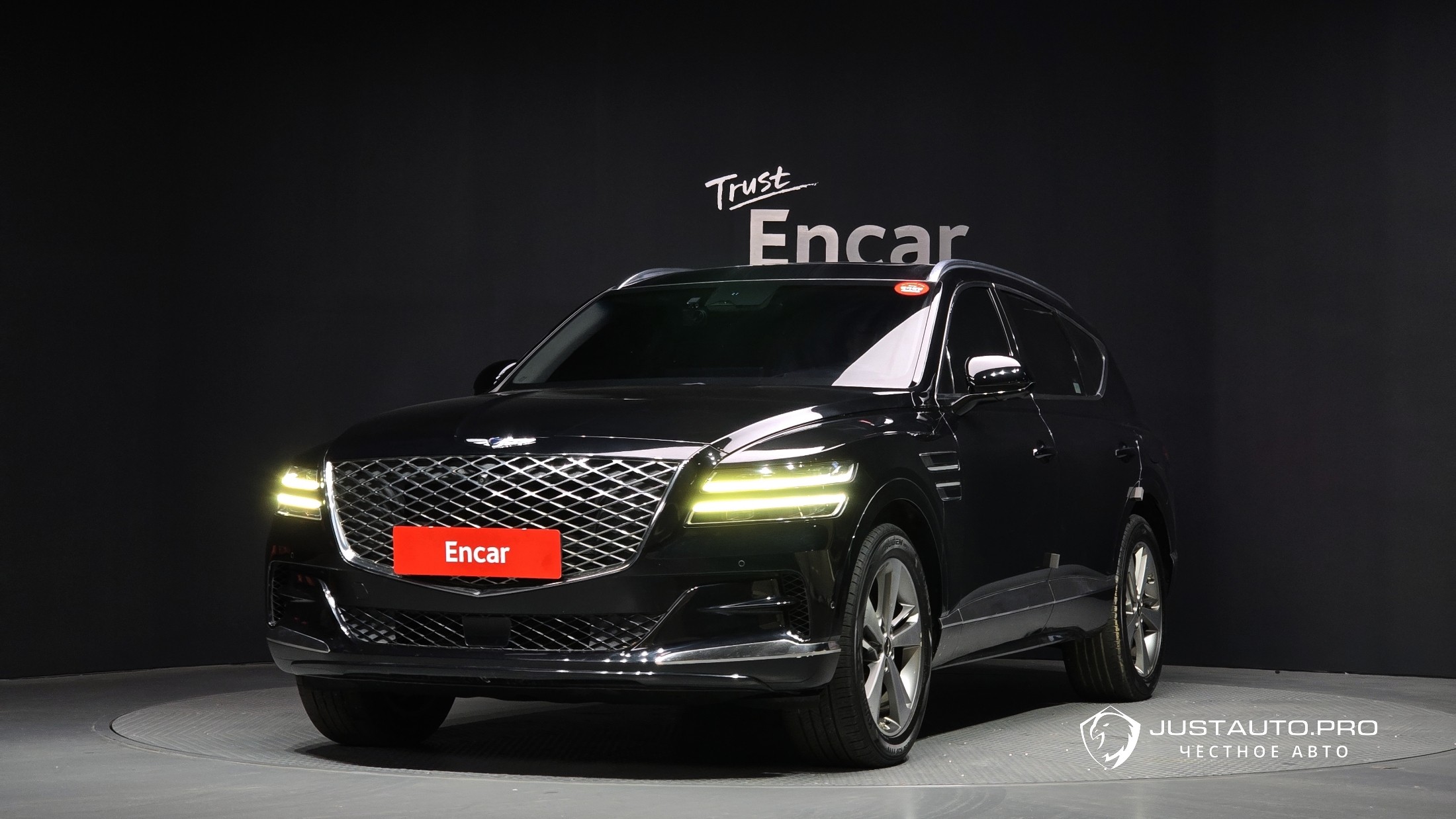 Автомобиль Genesis GV80