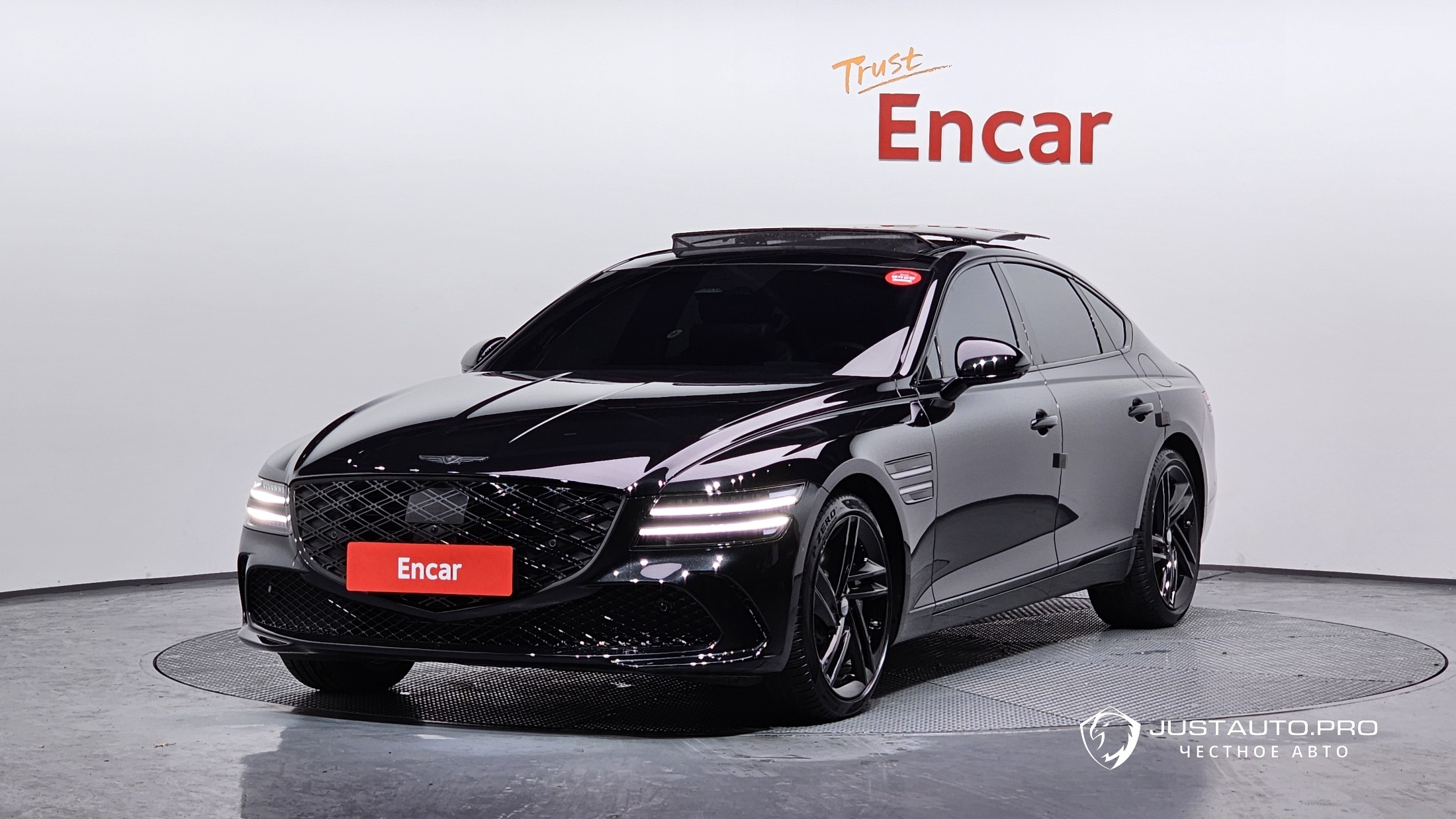 Автомобиль Genesis G80