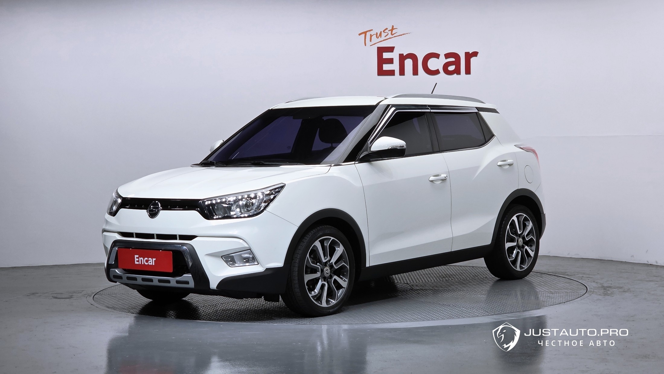 Автомобиль KG_Mobility_Ssangyong TIBOLI