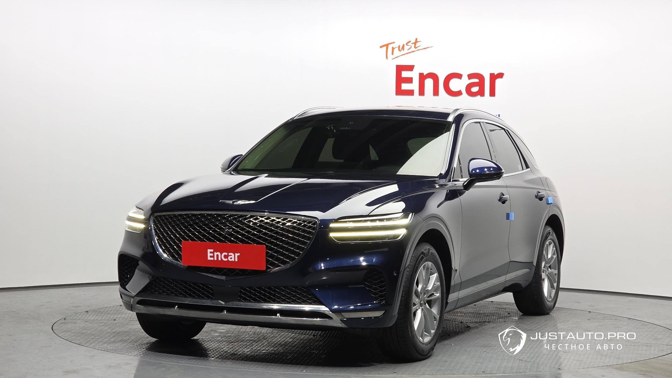 Автомобиль Genesis GV70