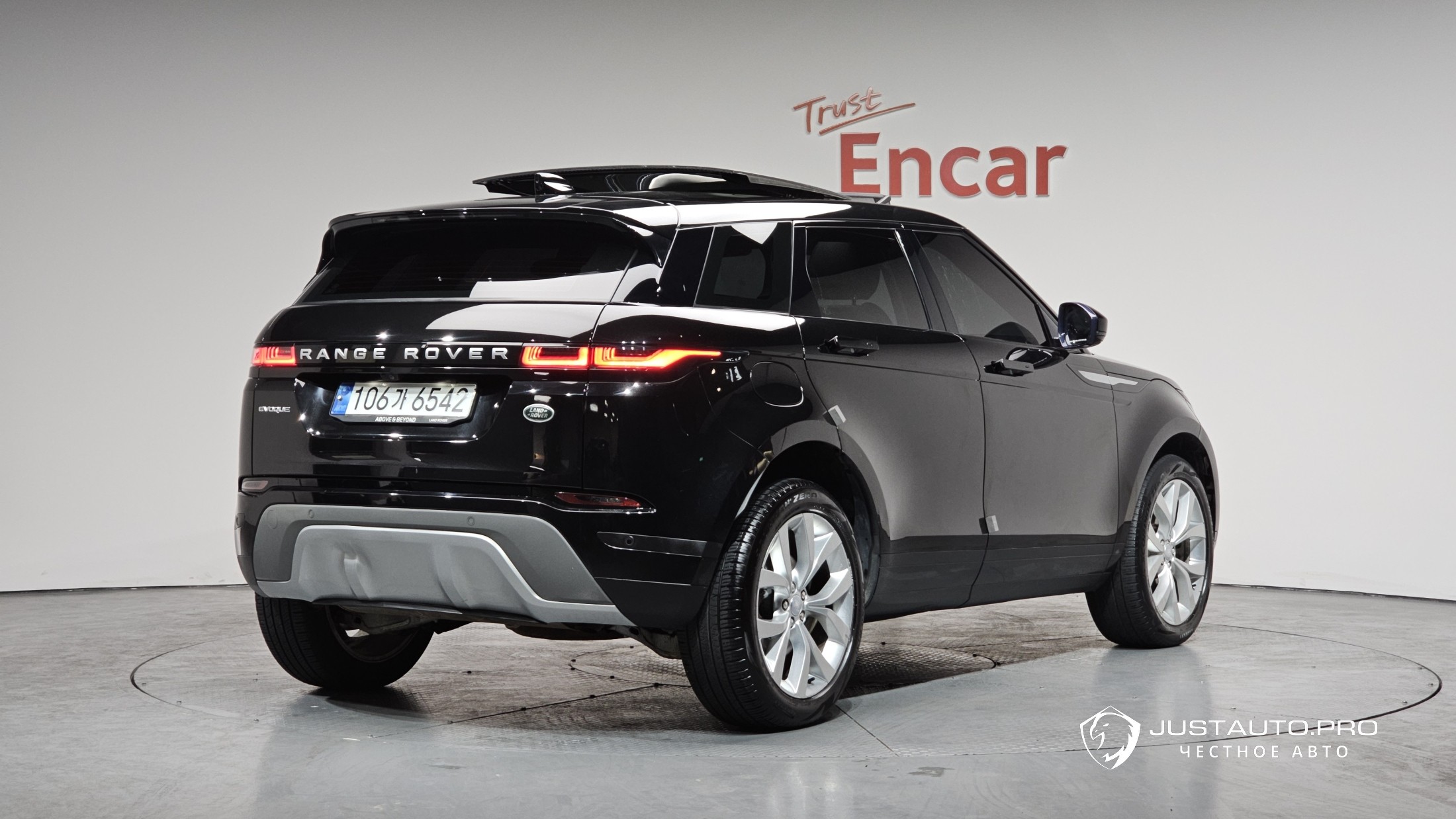Автомобиль Land Rover Range Rover Evoque