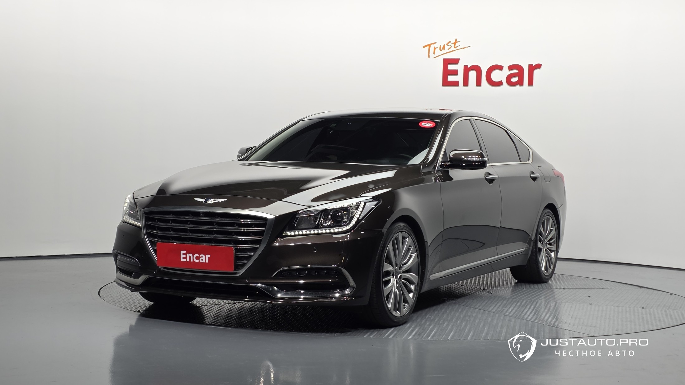 Автомобиль Genesis G80