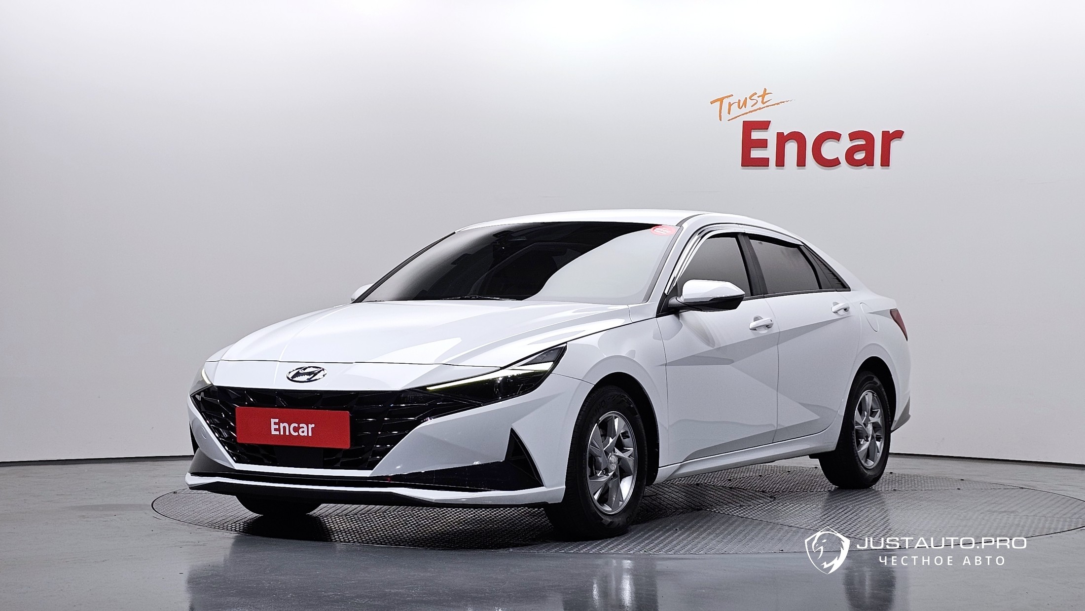 Автомобиль Hyundai AVANTE
