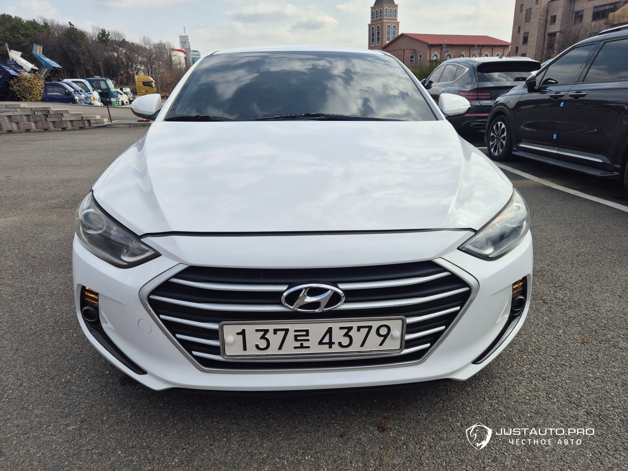 Автомобиль Hyundai AVANTE