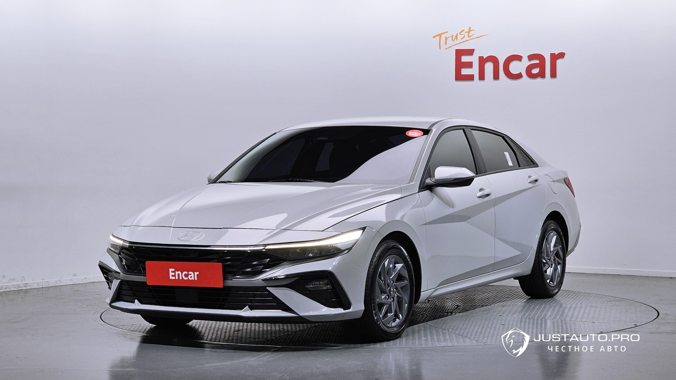 Автомобиль Hyundai AVANTE