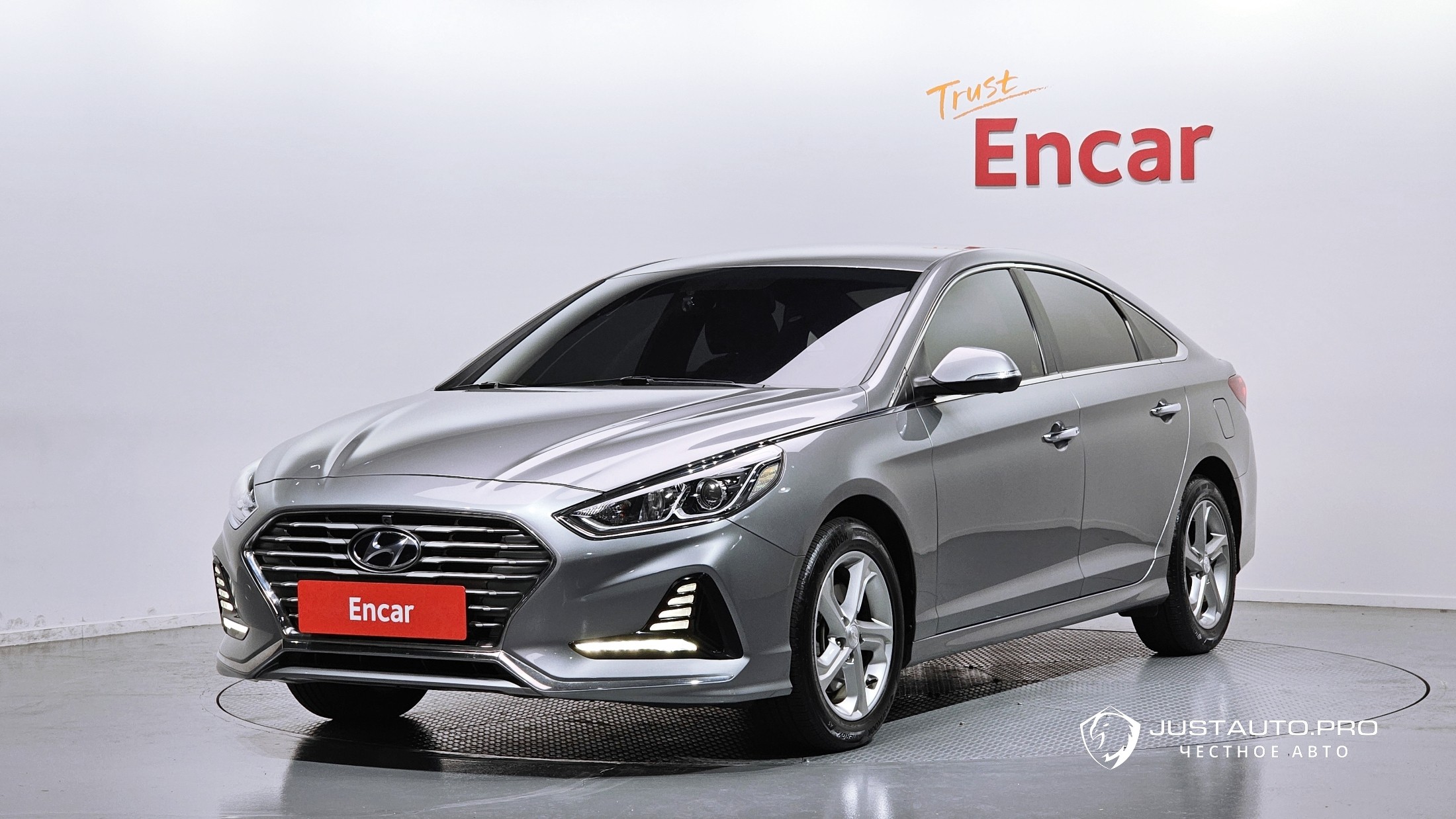 Автомобиль Hyundai Sonata