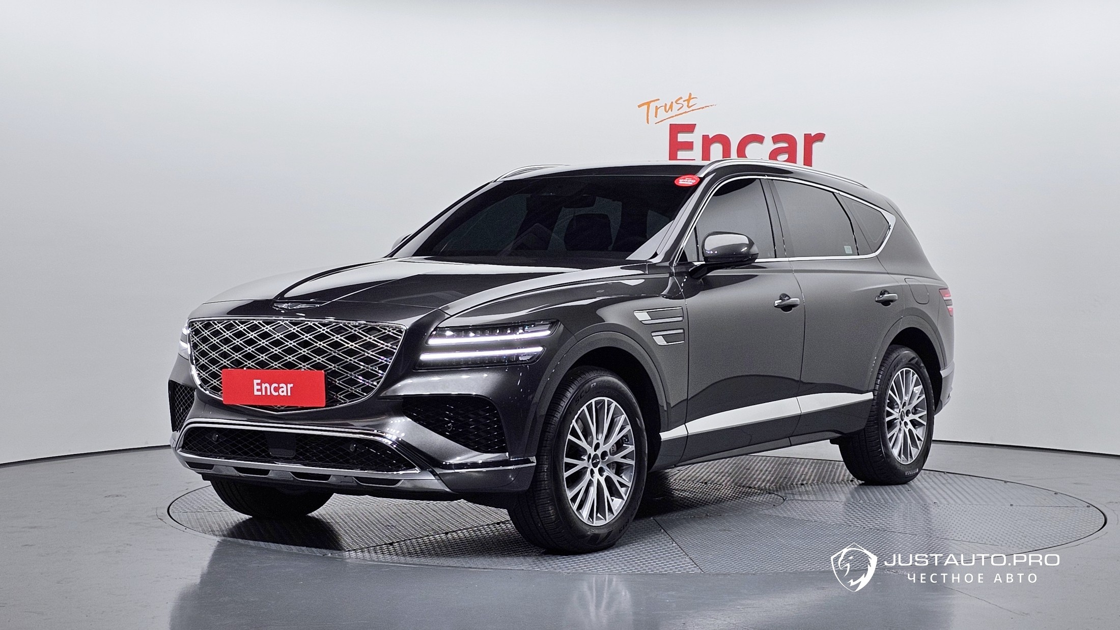 Автомобиль Genesis GV80