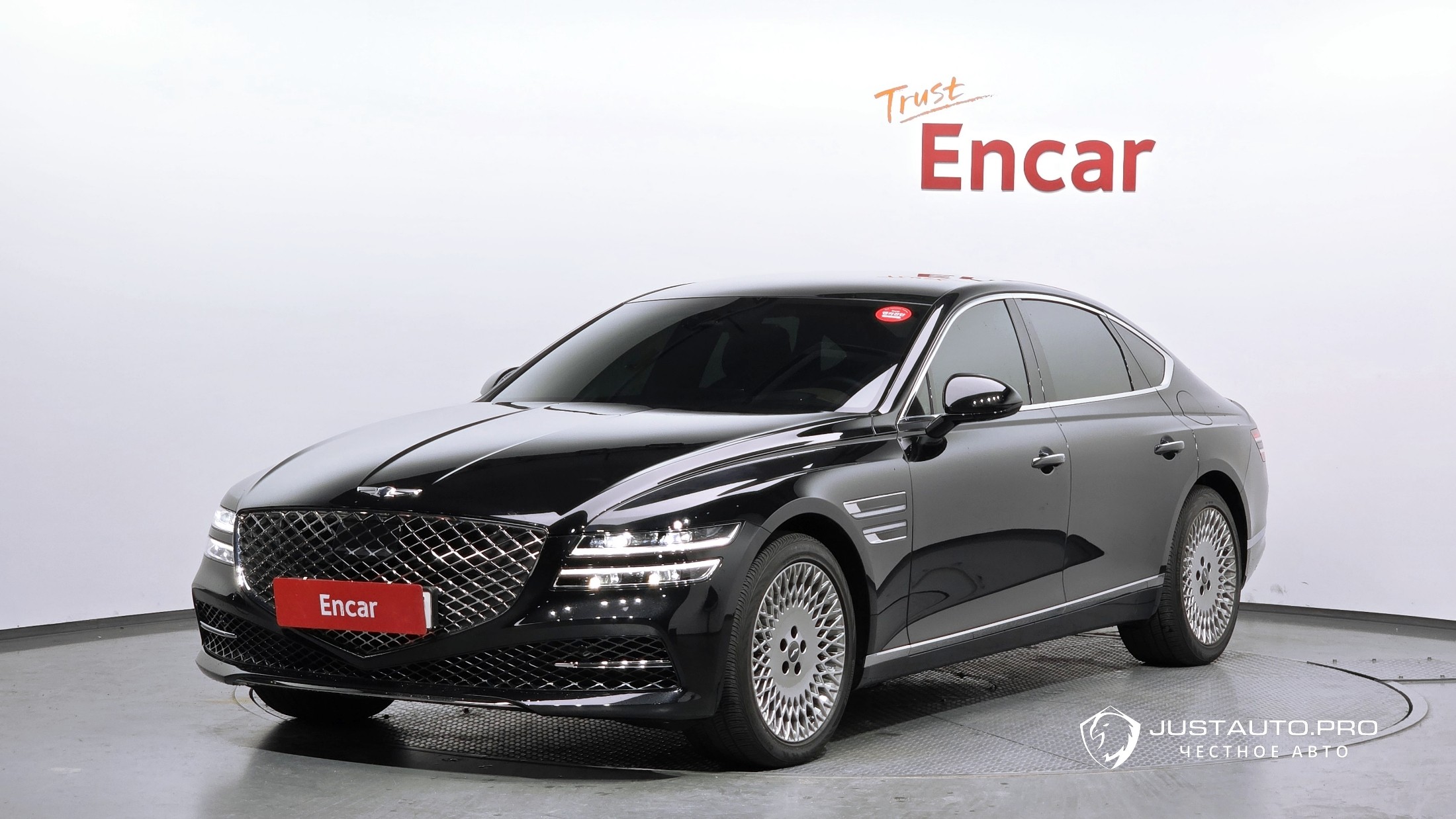 Автомобиль Genesis G80