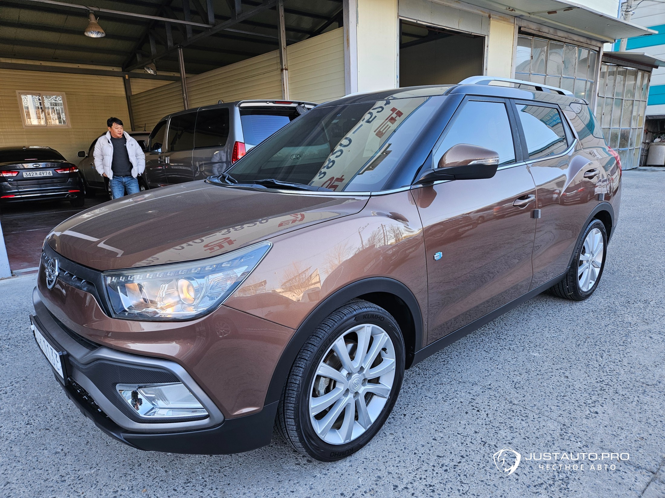 Автомобиль KG_Mobility_Ssangyong TIBOLI