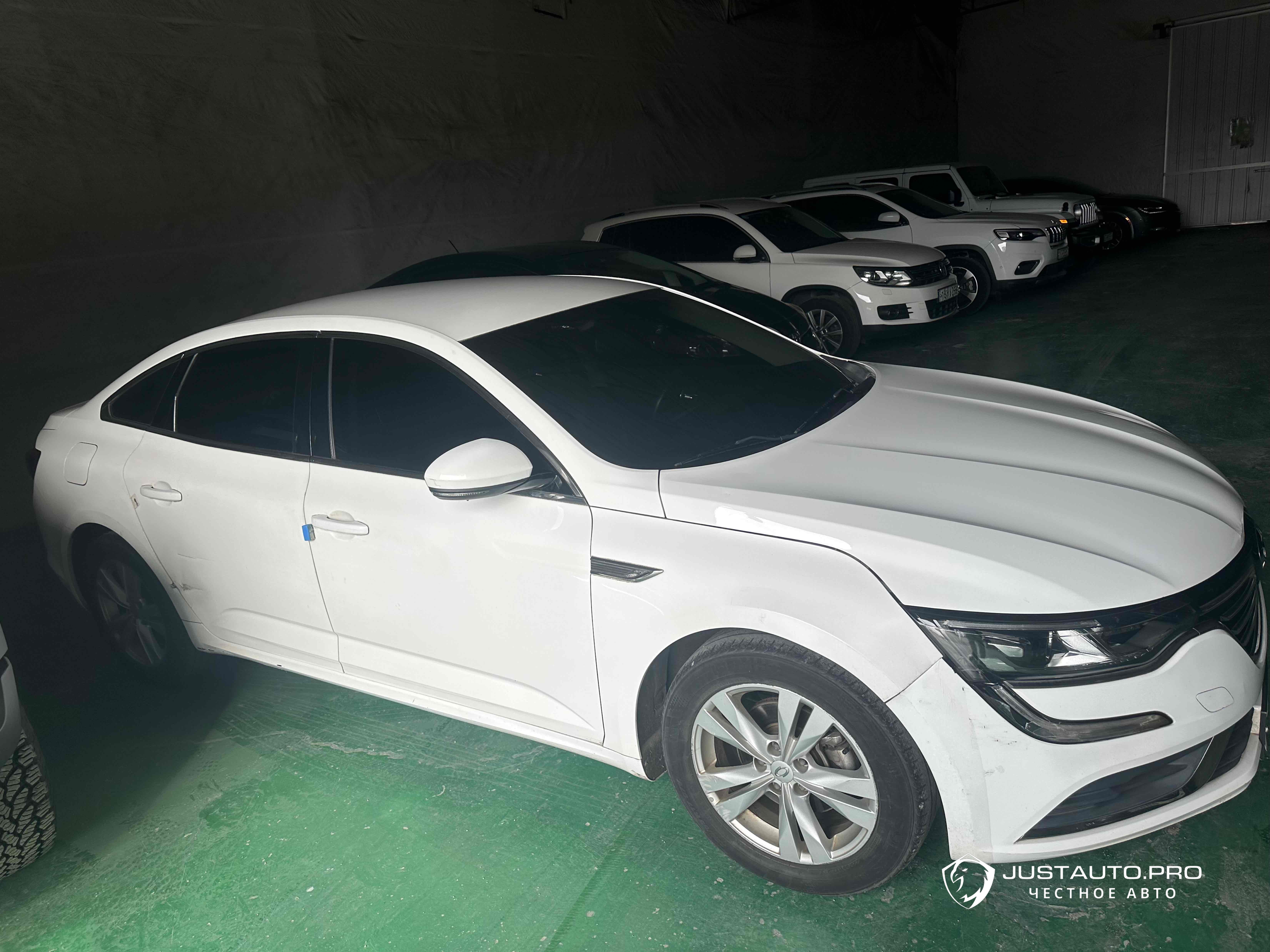 Автомобиль Renault-KoreaSamsung SM6