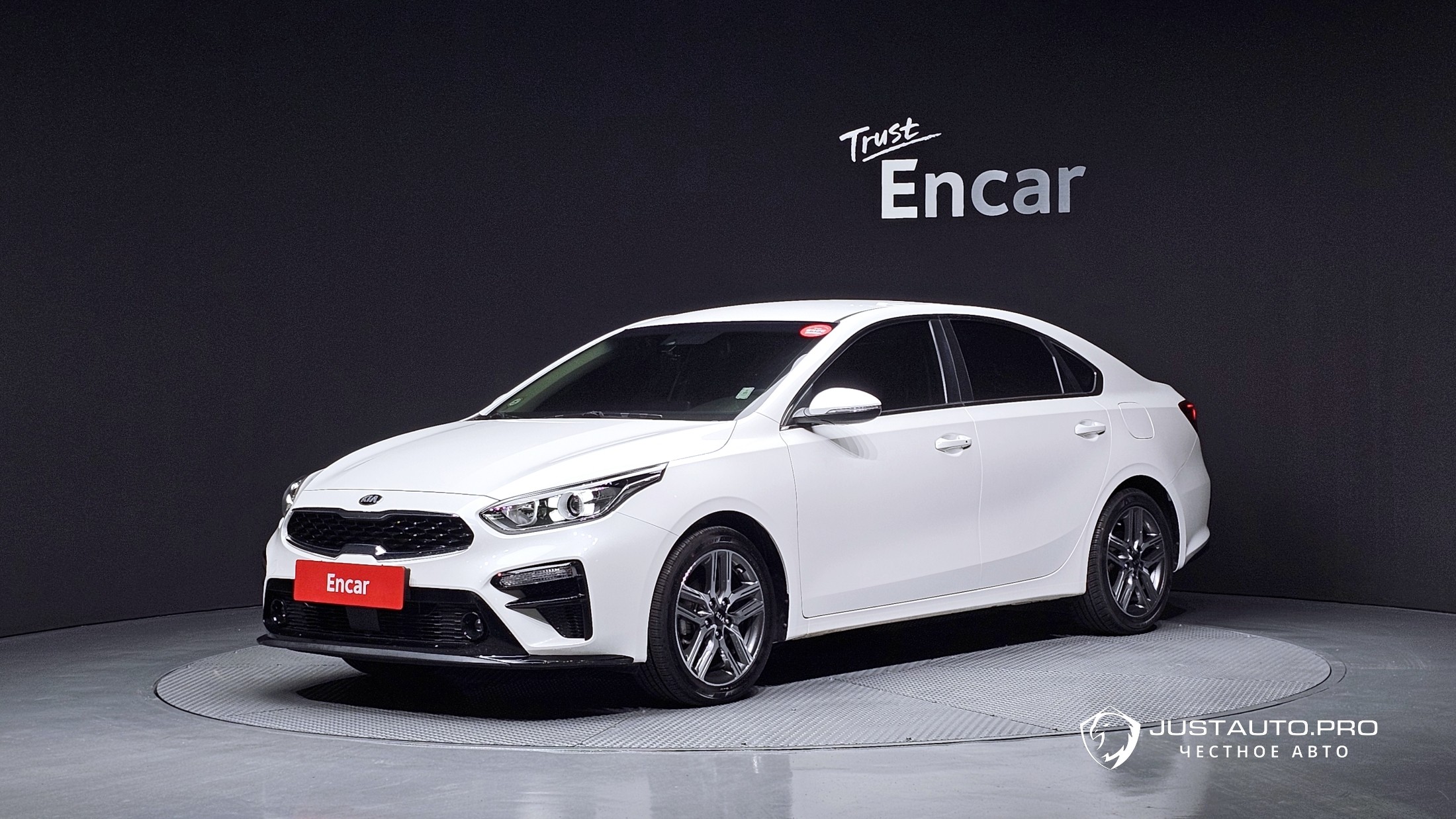 Автомобиль Kia K3