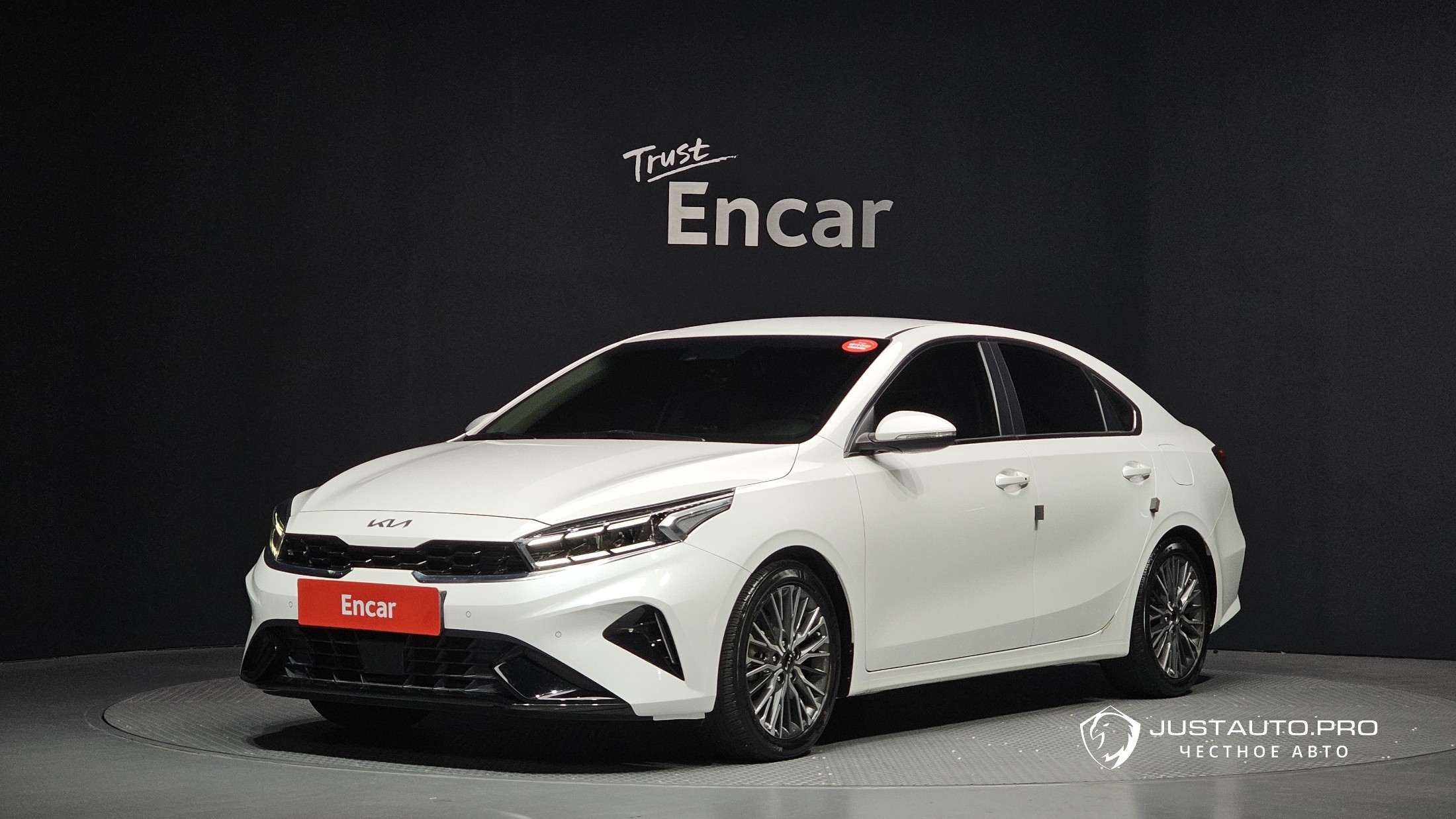 Автомобиль Kia K3