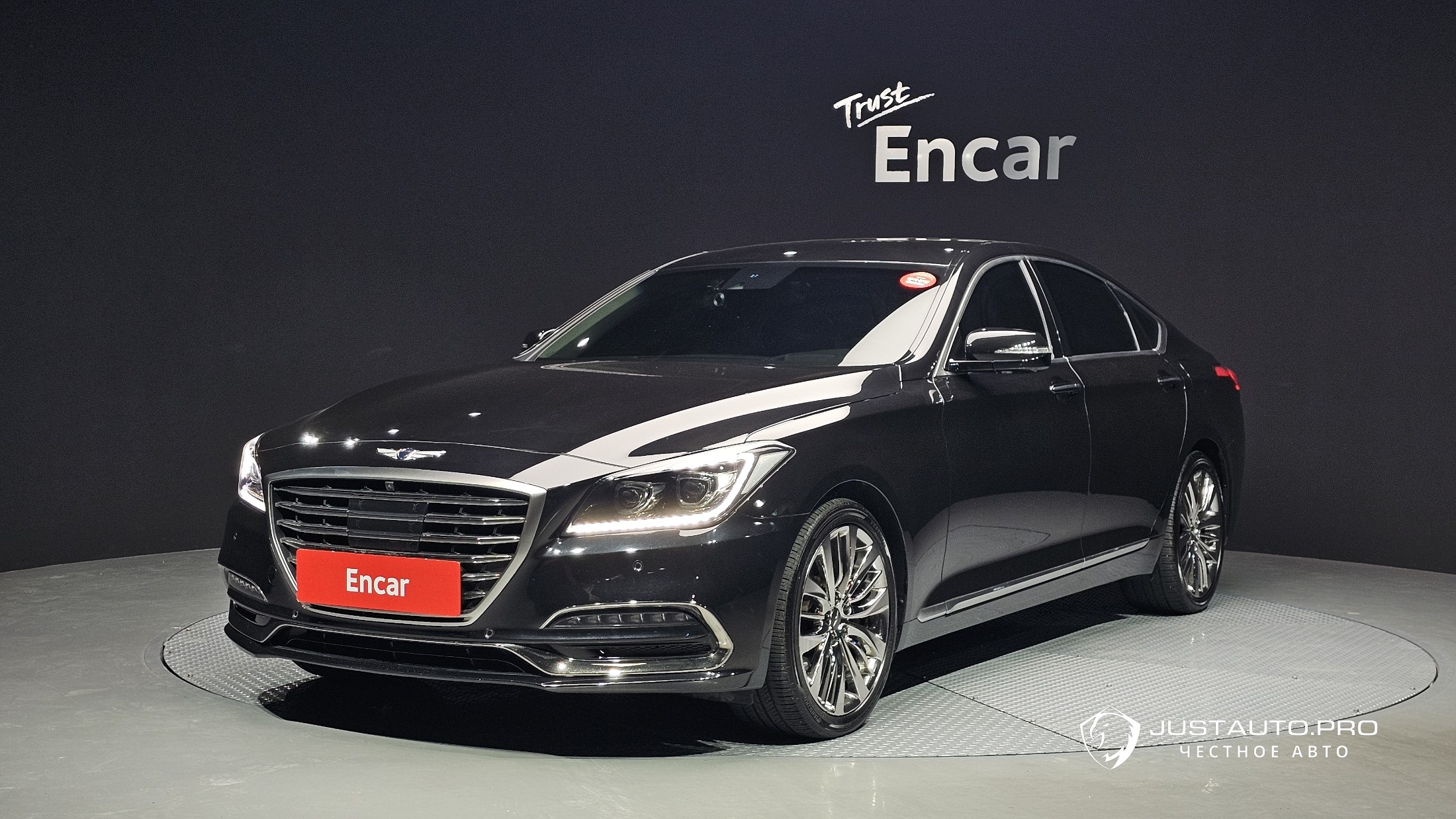 Автомобиль Genesis G80