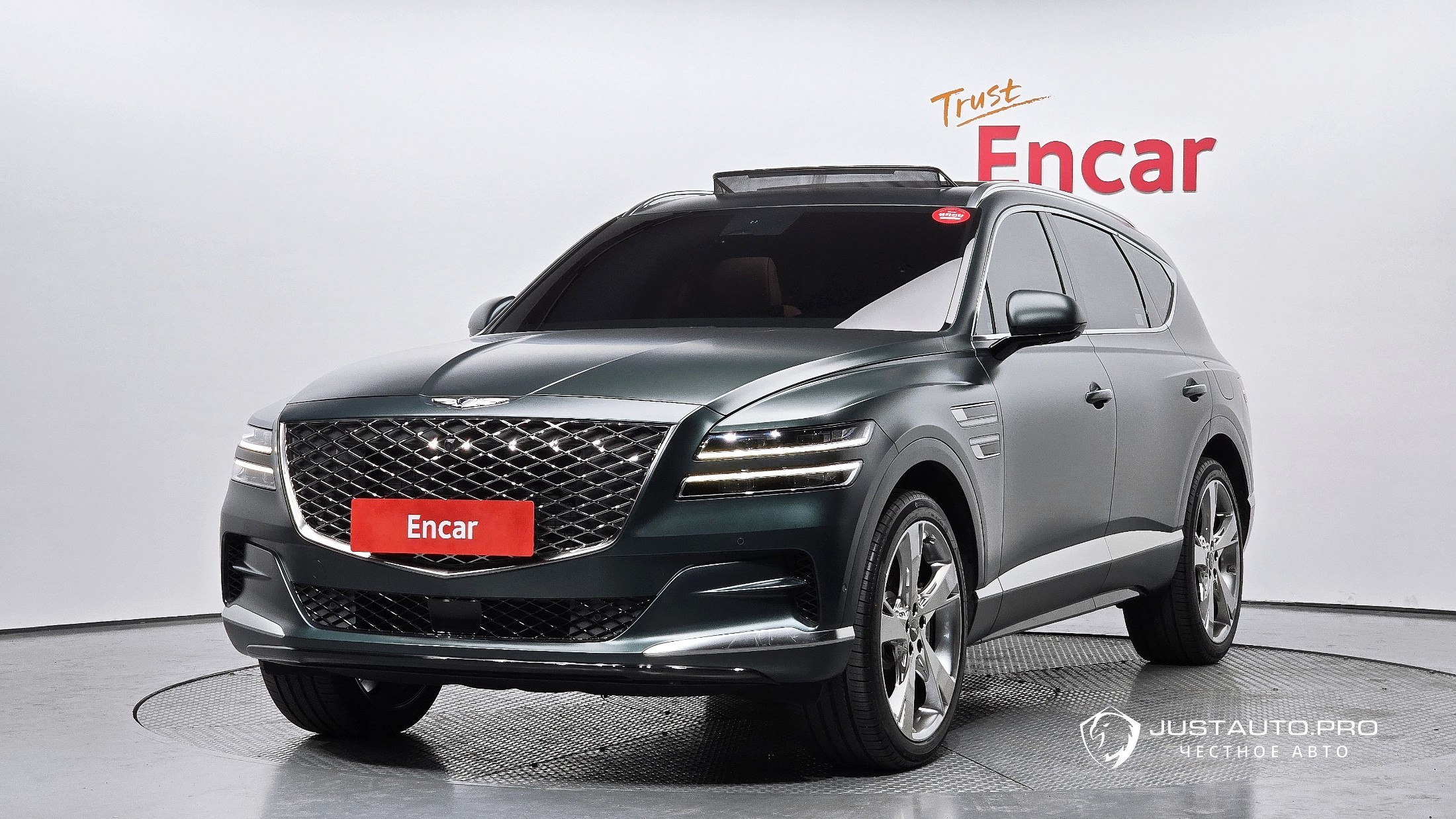 Автомобиль Genesis GV80