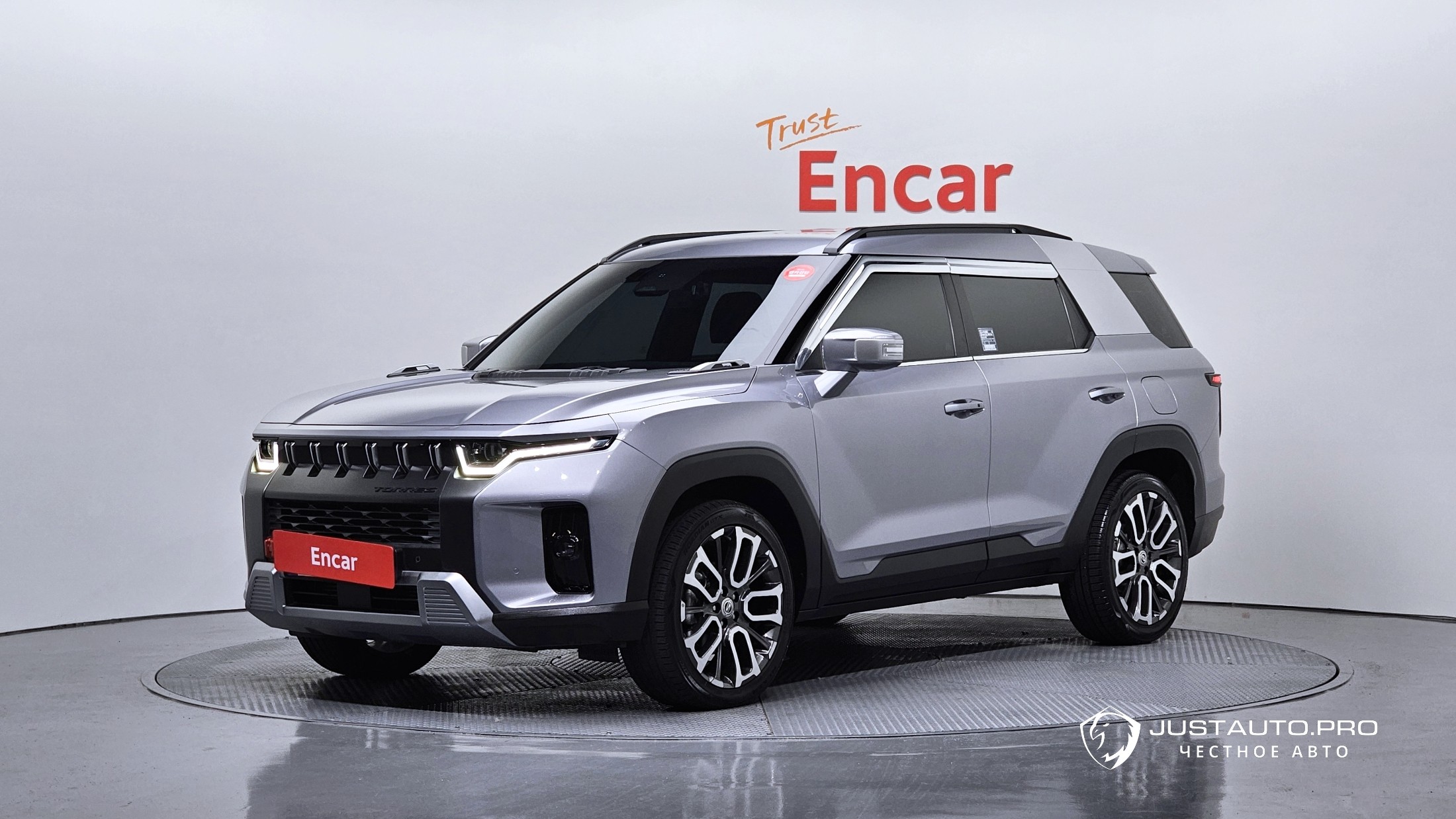 Автомобиль KG_Mobility_Ssangyong Torres