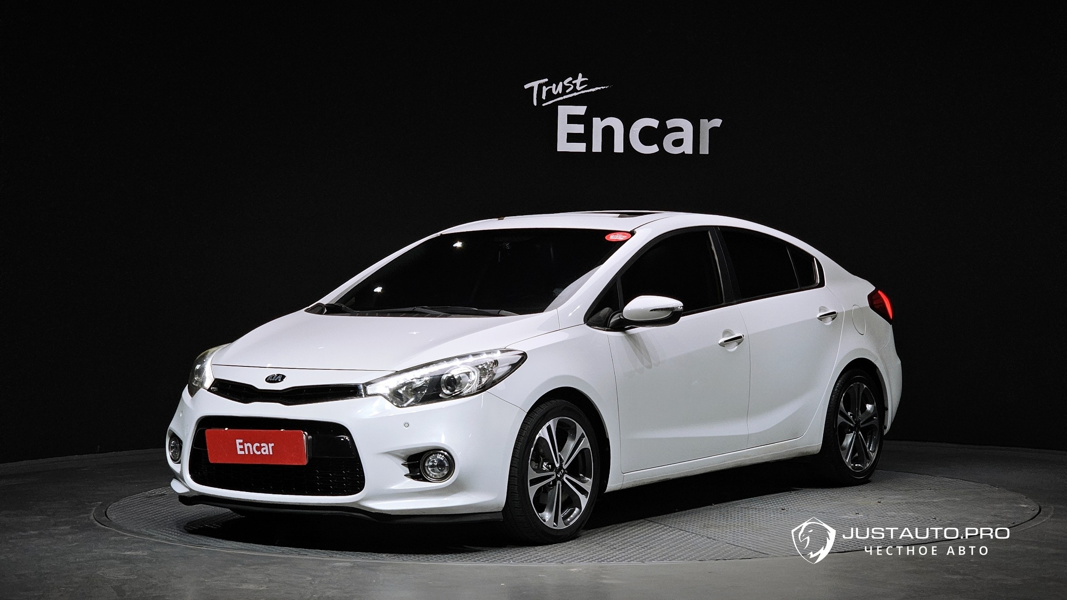 Автомобиль Kia K3