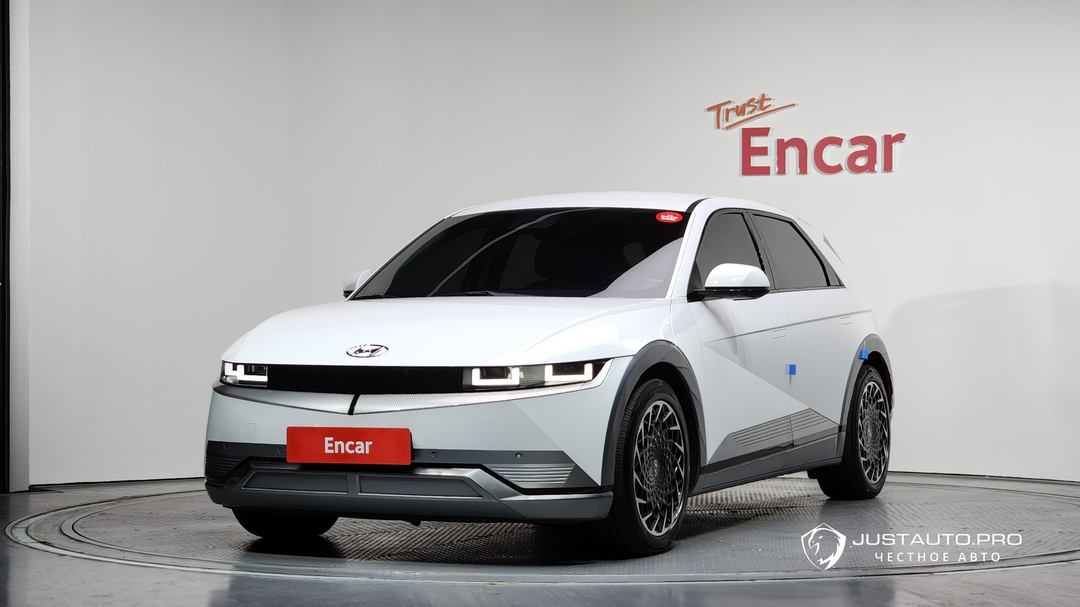 Автомобиль Hyundai Ioniq5